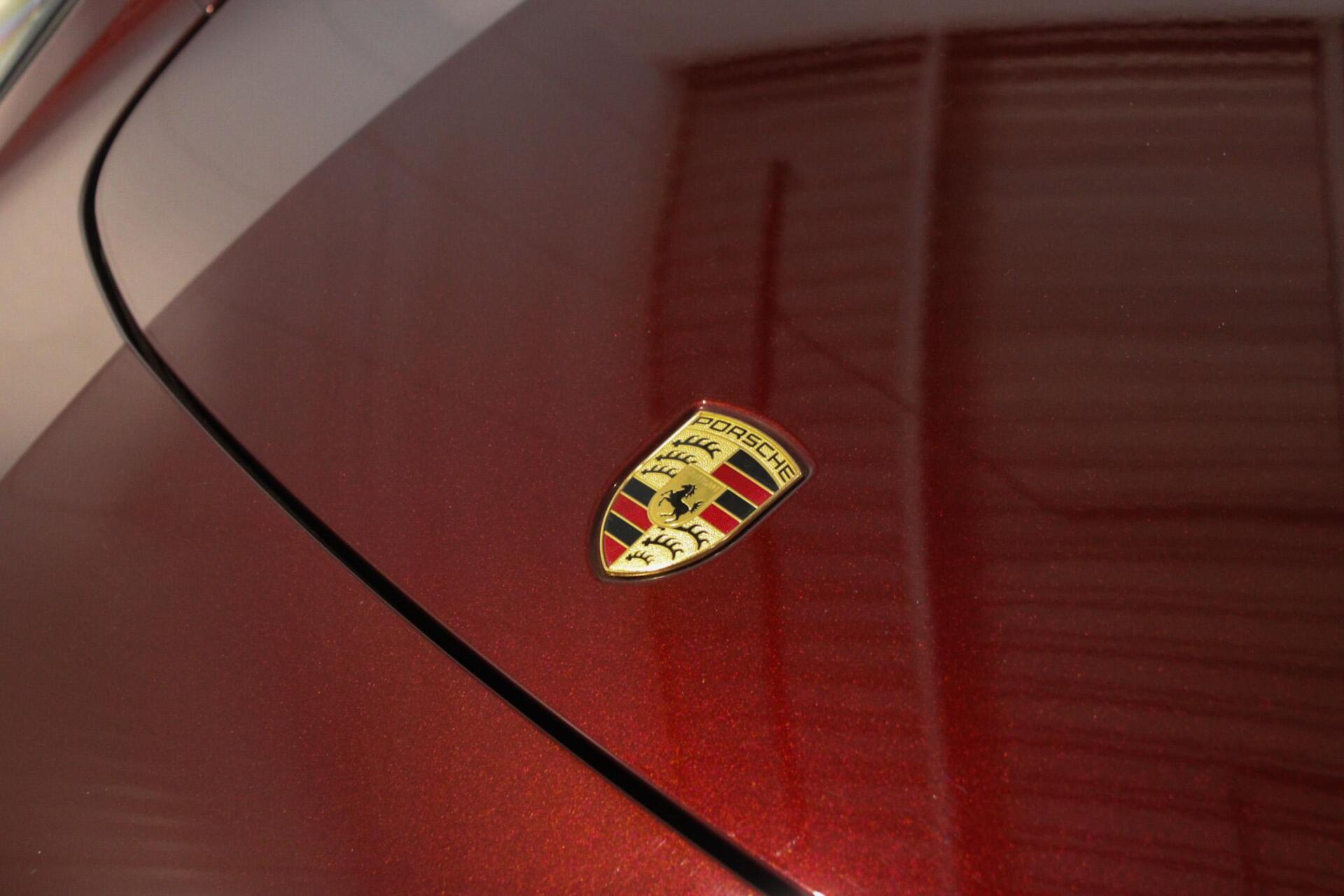 Foto van Porsche Panamera 4s E-hybrid