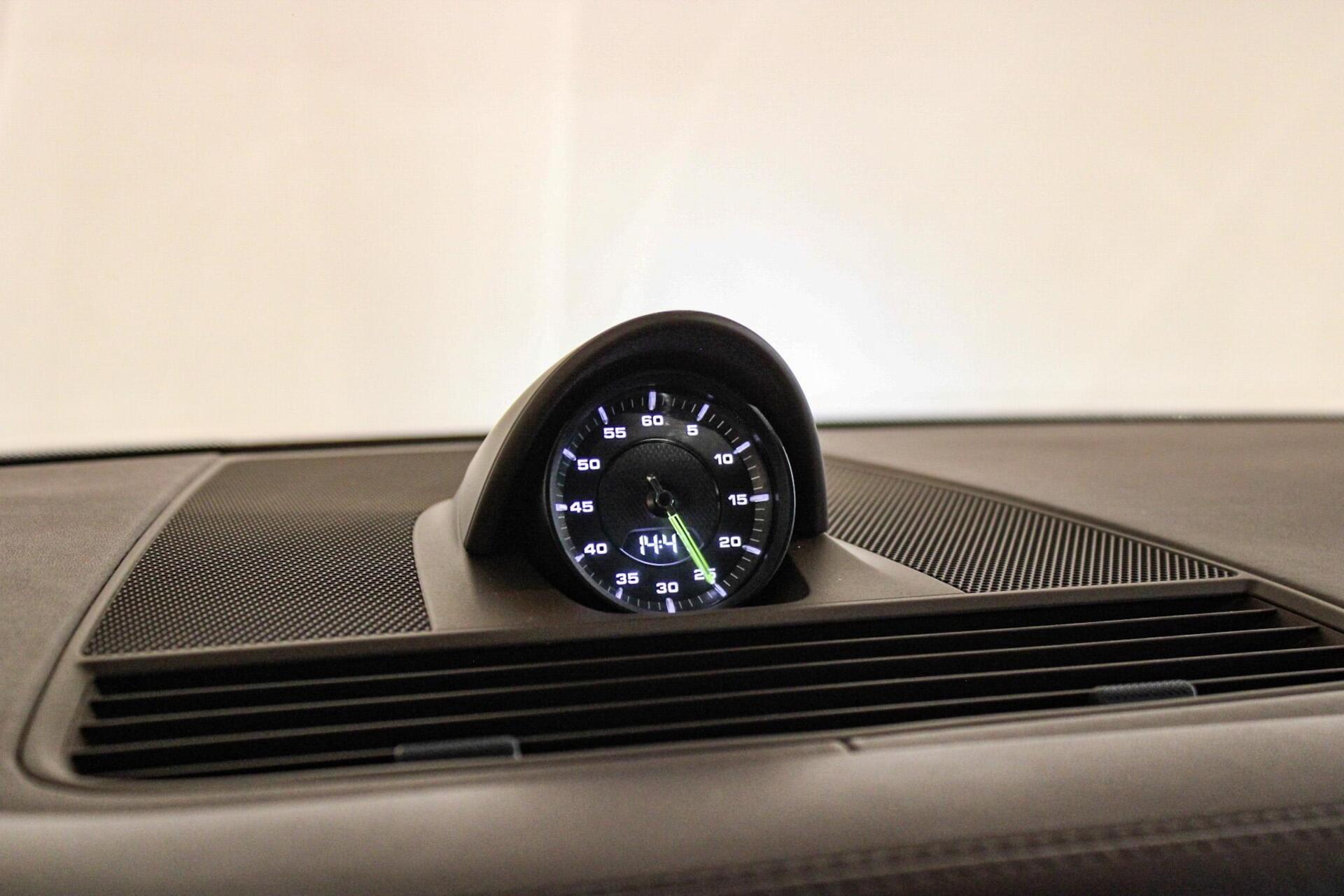 Foto van Porsche Panamera 4s E-hybrid