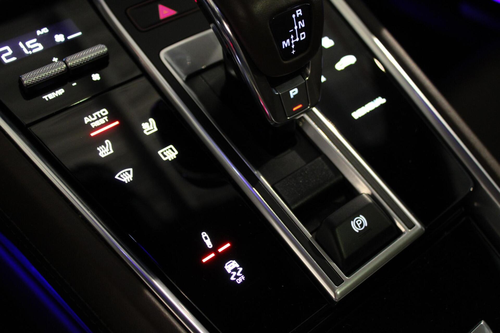 Foto van Porsche Panamera 4s E-hybrid