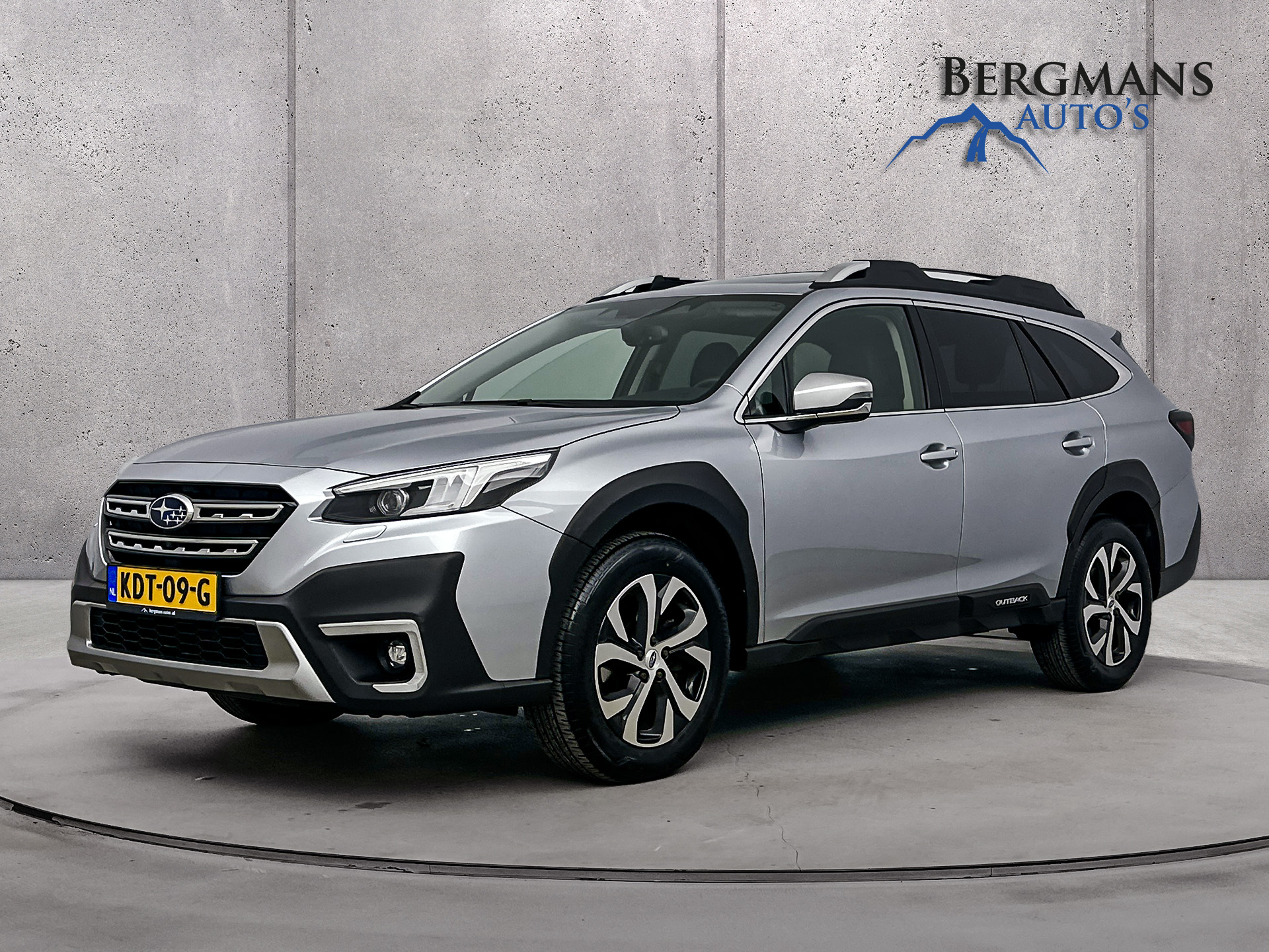 Subaru Outback - 2.5i Premium 2021 - voorkant