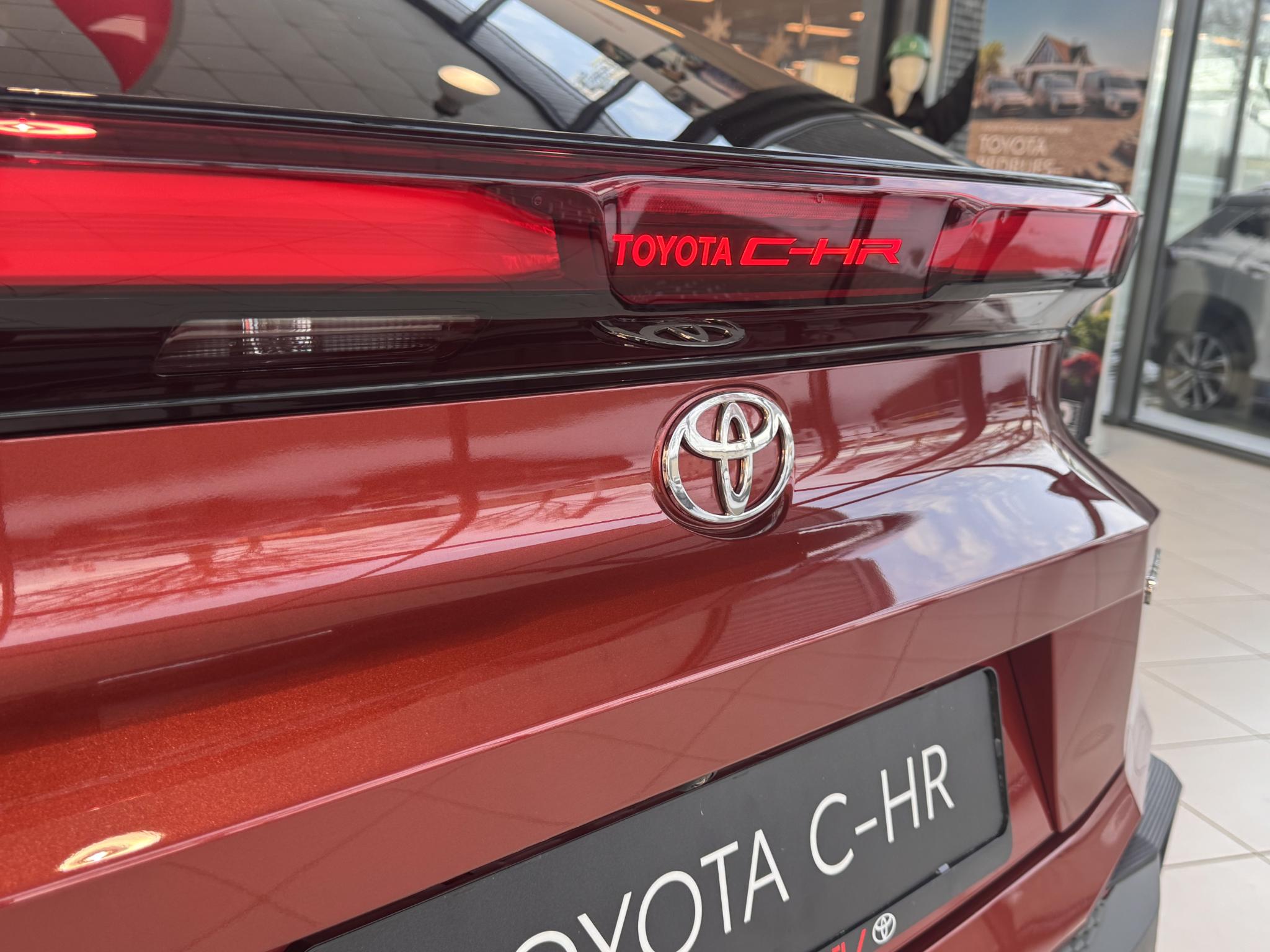 Foto van Toyota Toyota C-hr