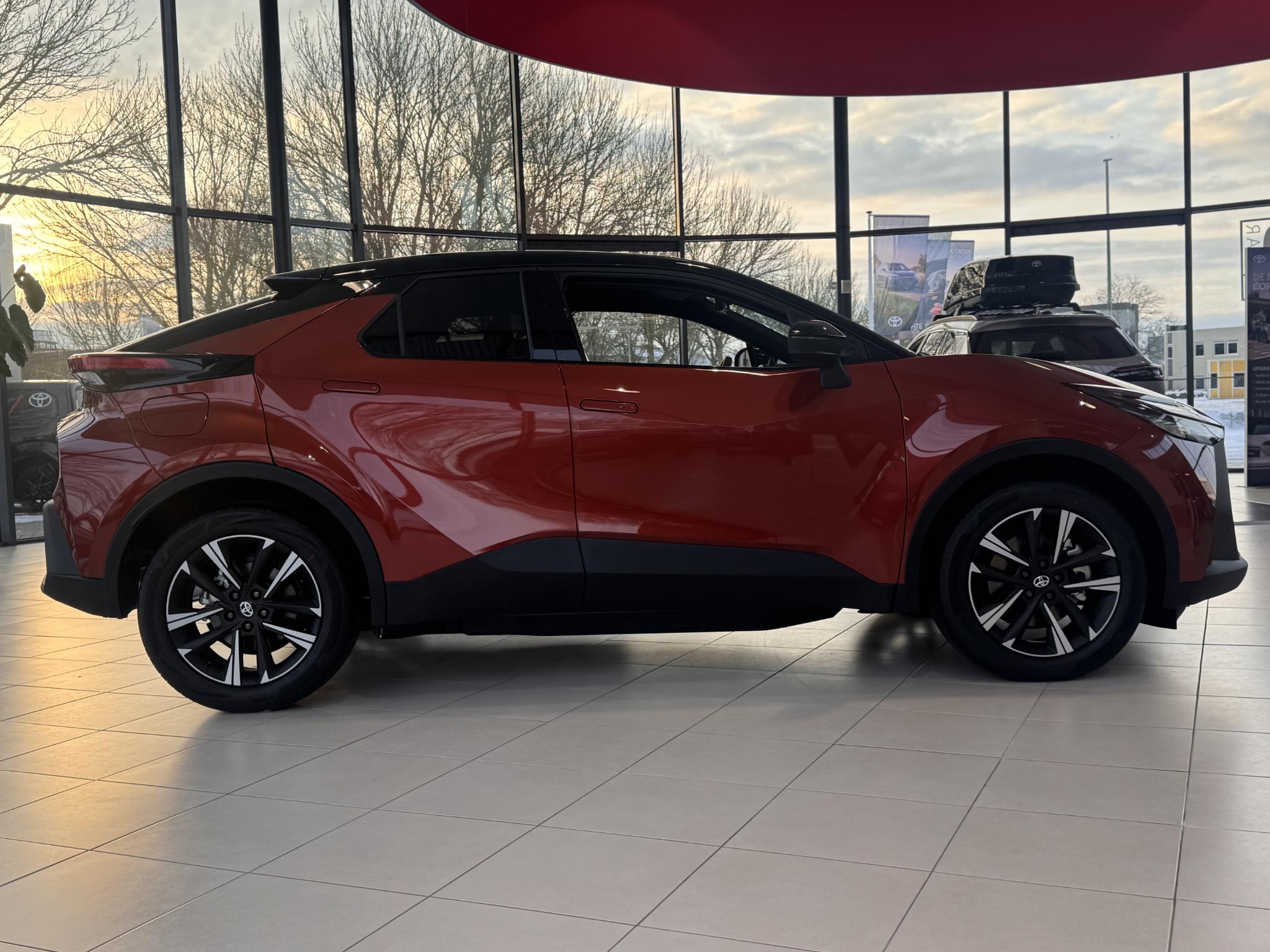 Foto van Toyota Toyota C-hr