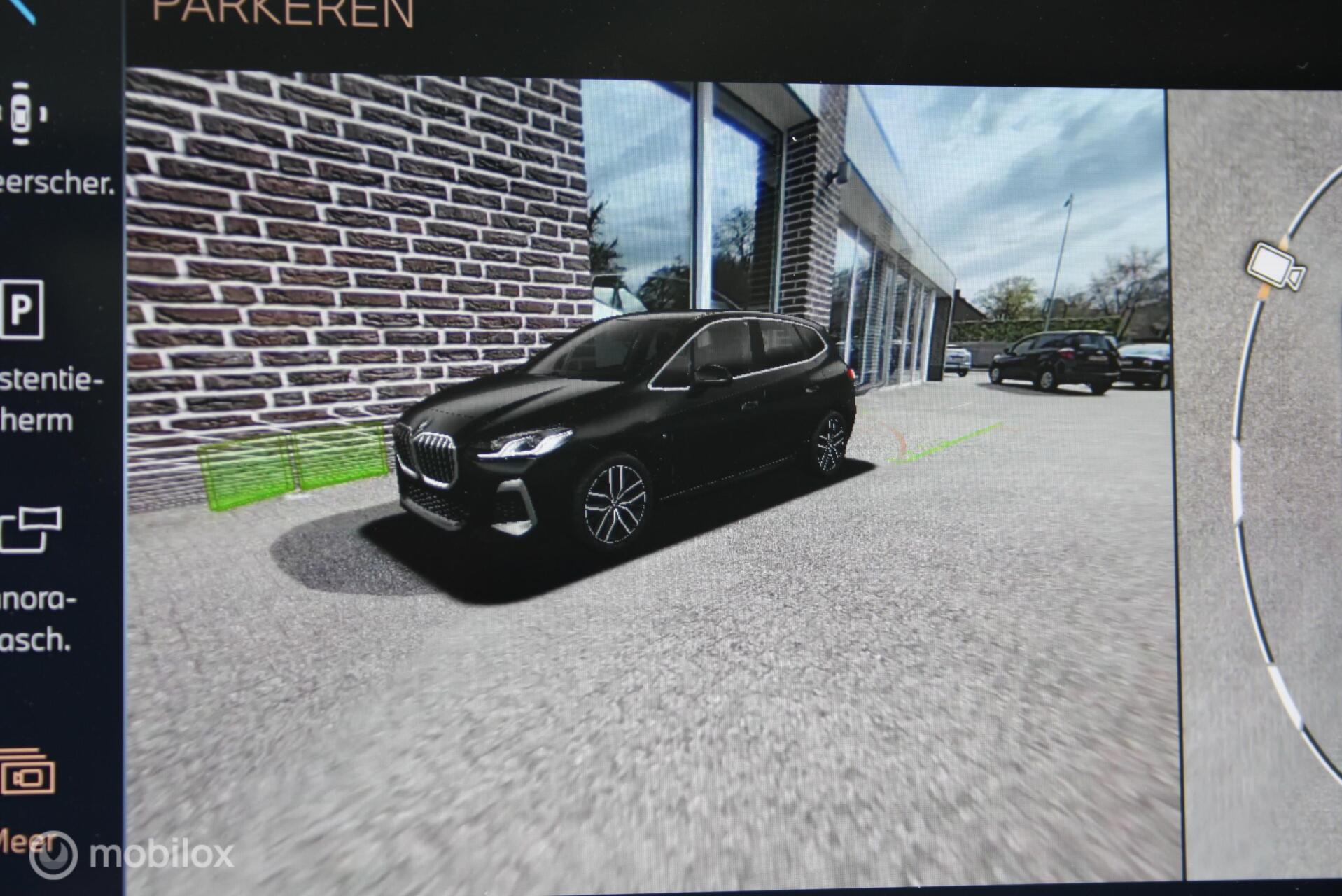 Foto van BMW 225e xDrive Active Tourer