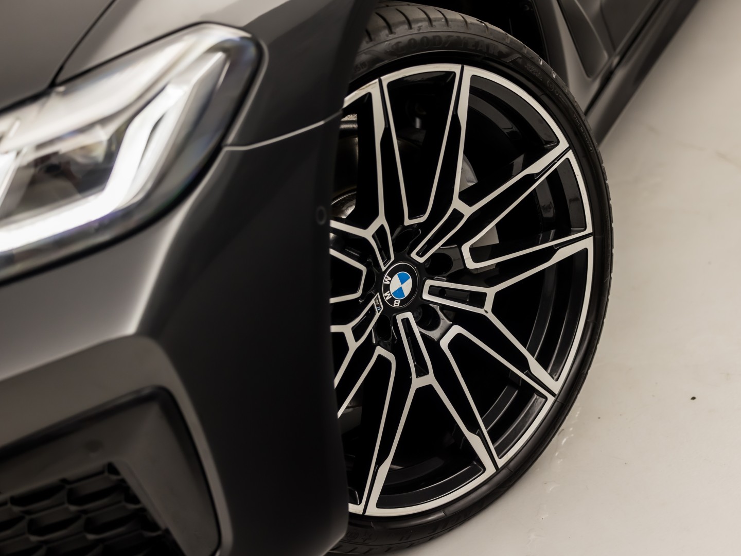 Foto van BMW 530e