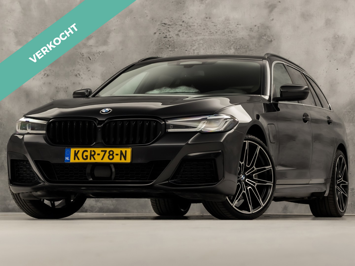 BMW 530e 530e M Sport High Executive 2022 - voorkant