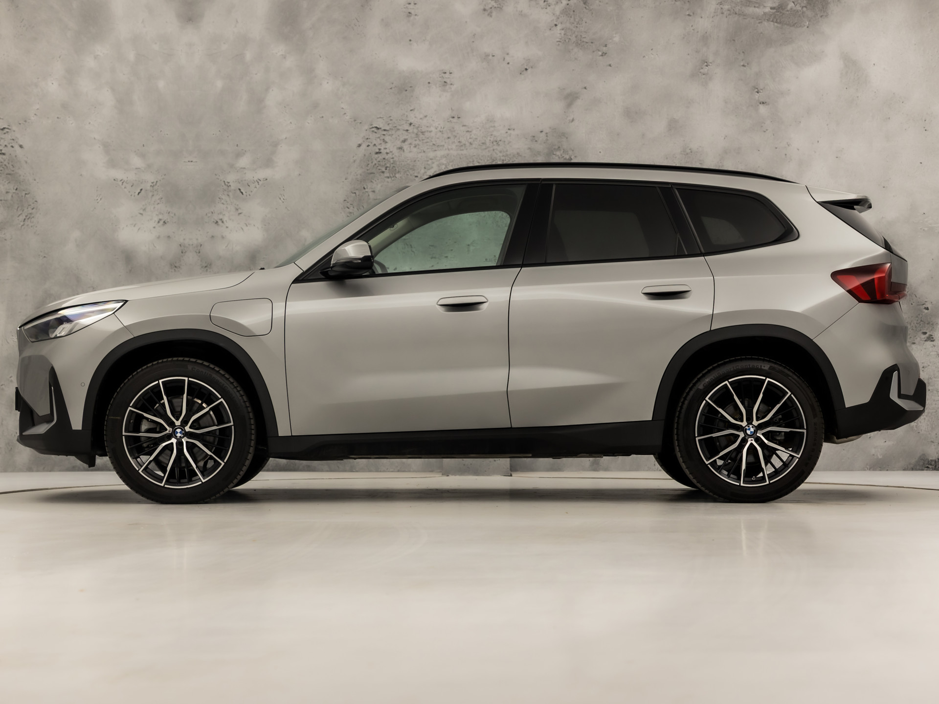 Foto van BMW X1 Xdrive25e