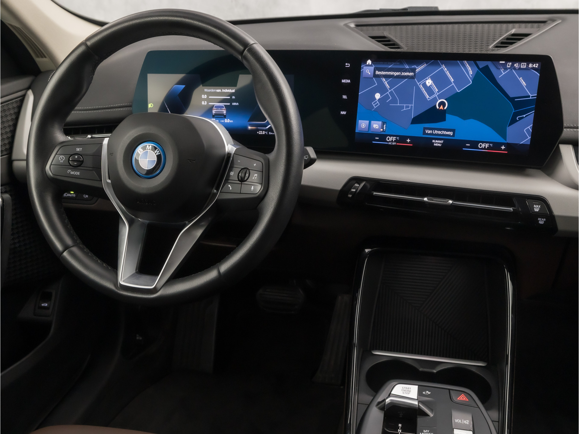 Foto van BMW X1 Xdrive25e