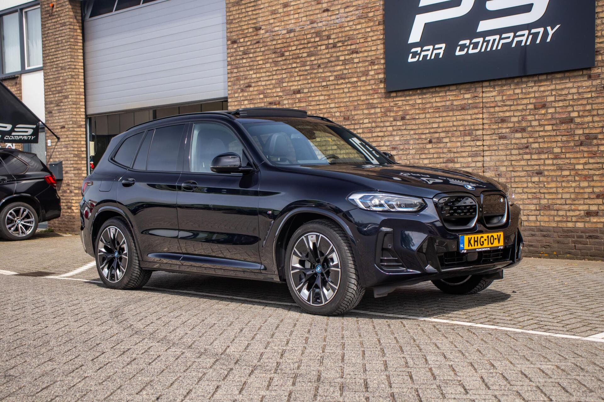 Foto van BMW Ix3
