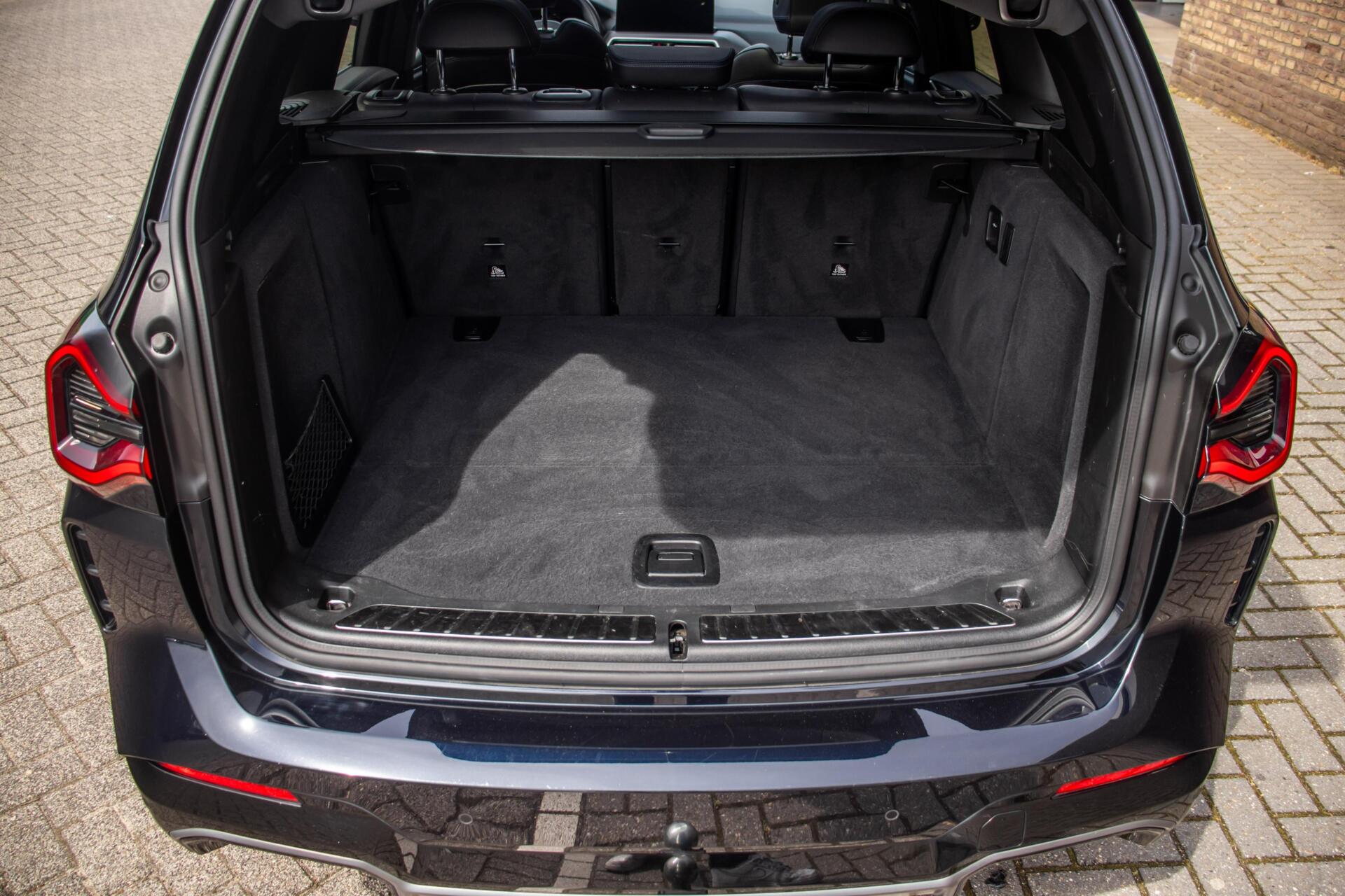 Foto van BMW Ix3