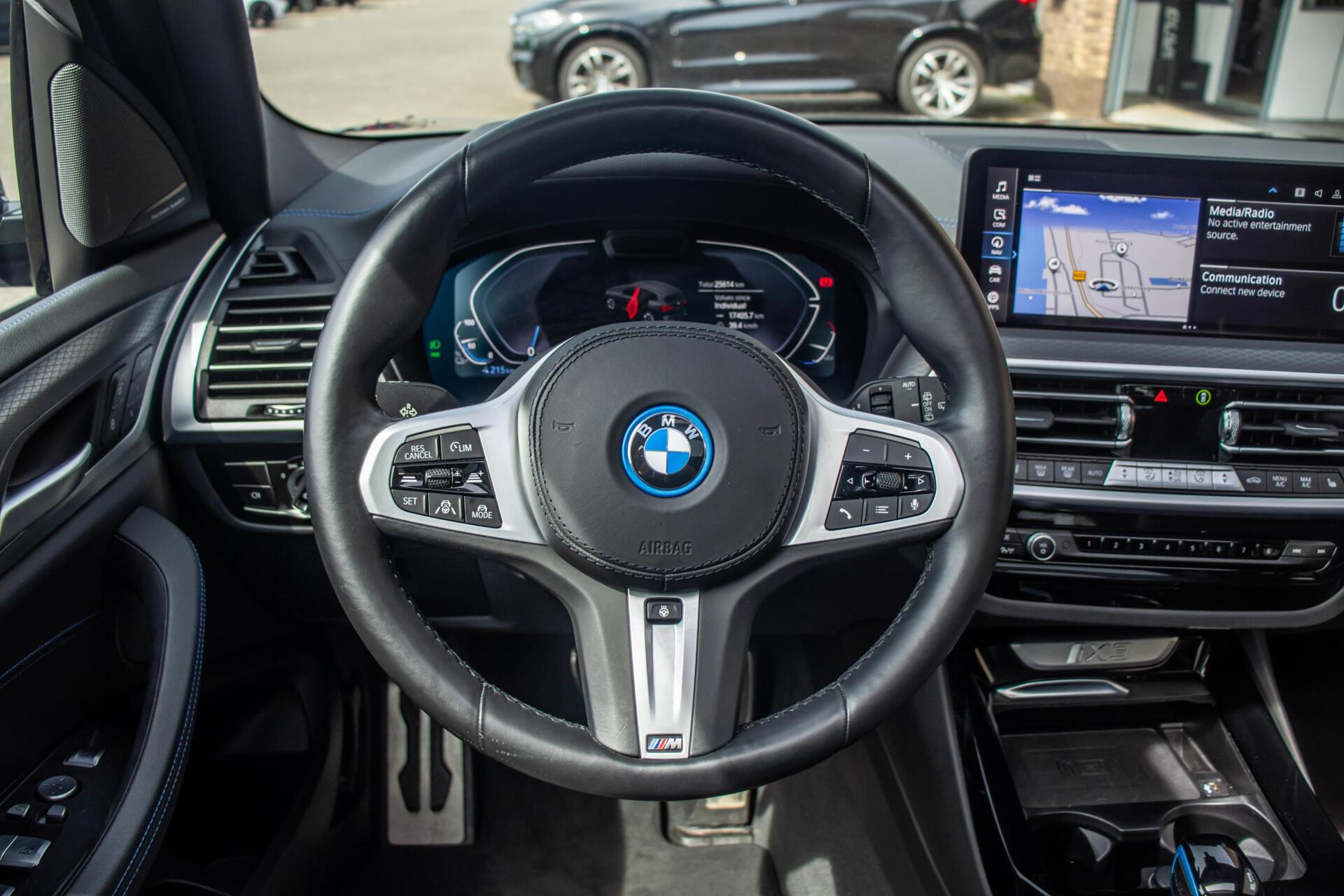 Foto van BMW Ix3
