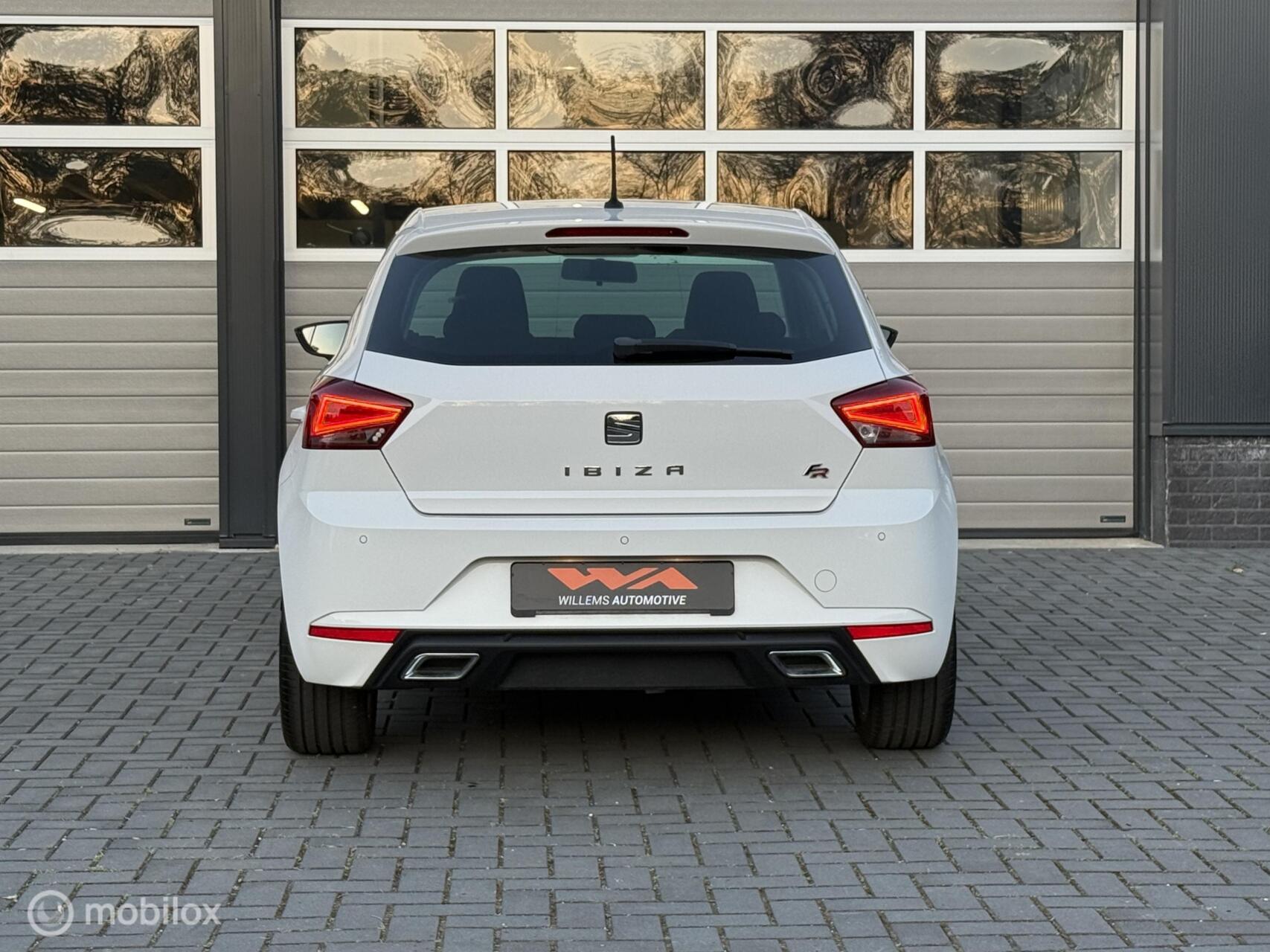 Foto van Seat Ibiza