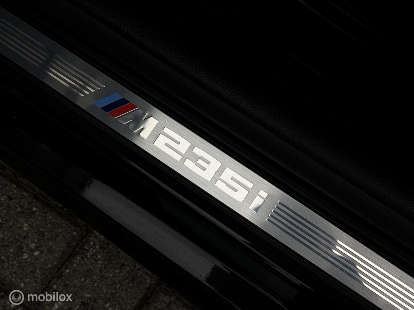 Foto van BMW M235i