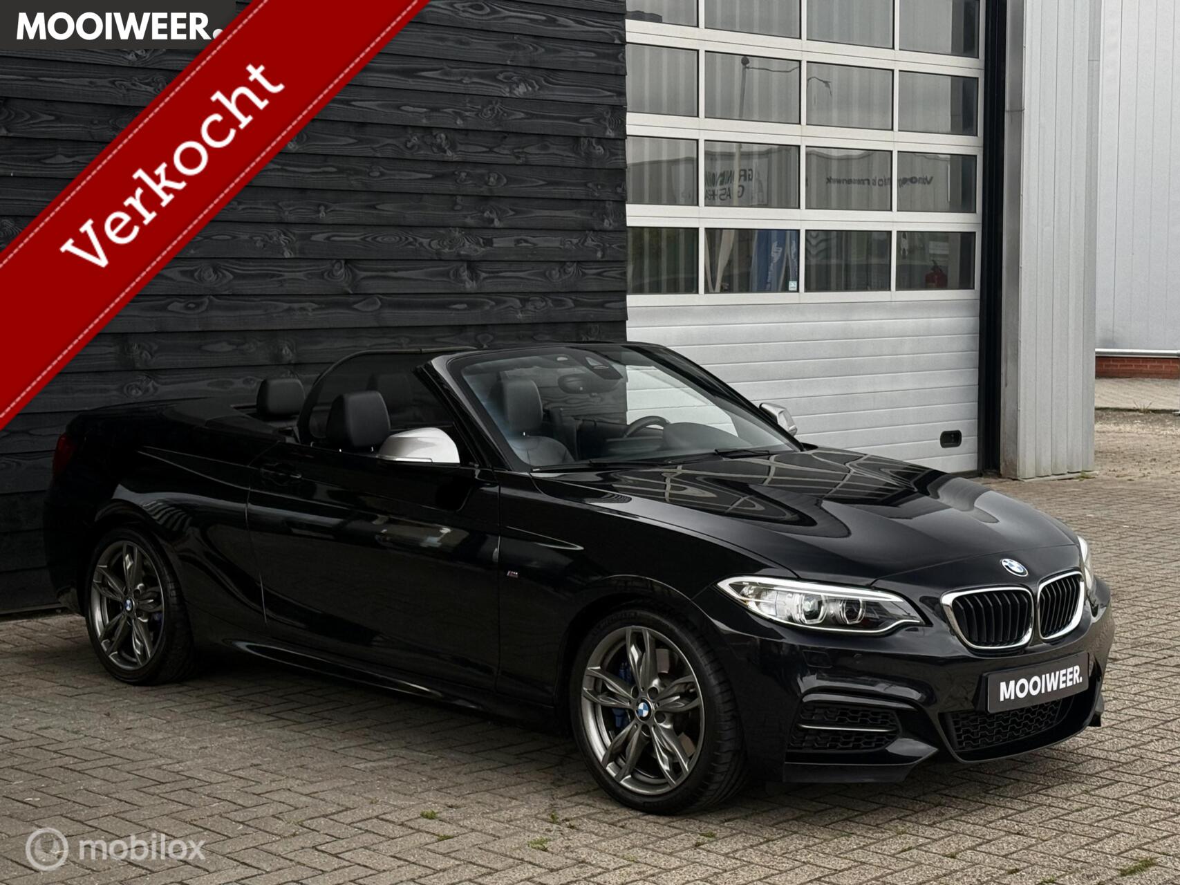 BMW M235i M235i High Executive | Leder | 326 PK 2016 - voorkant