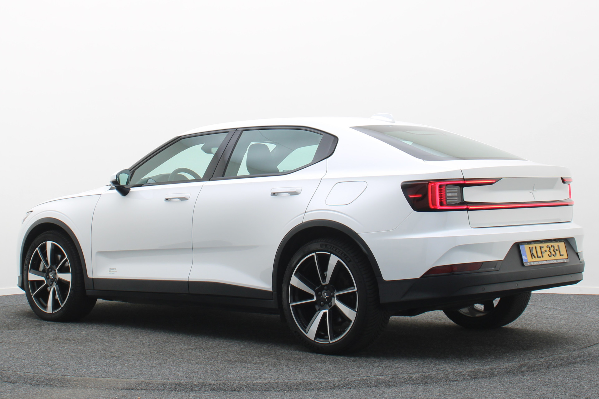 Foto van Polestar 2
