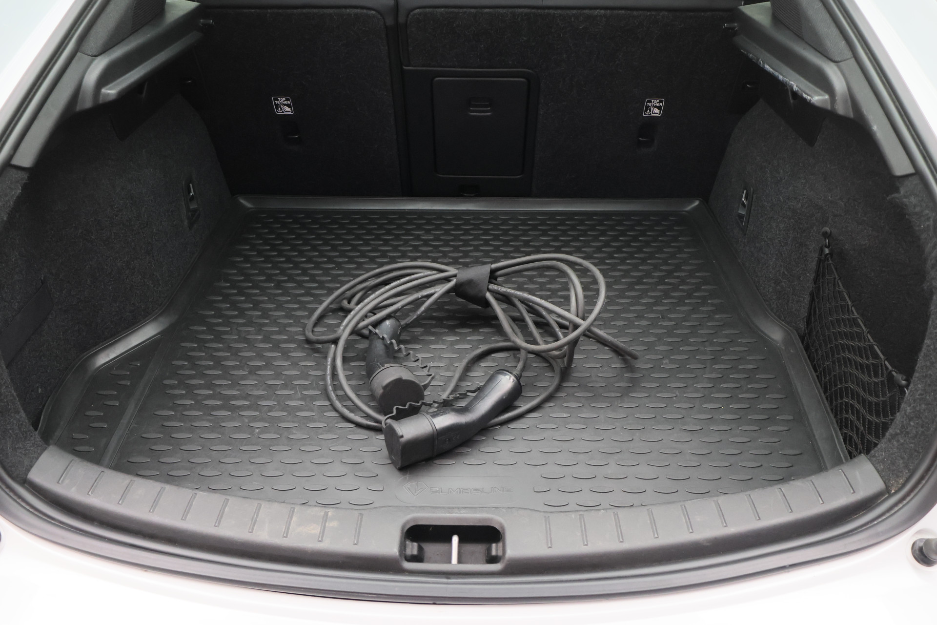 Foto van Polestar 2