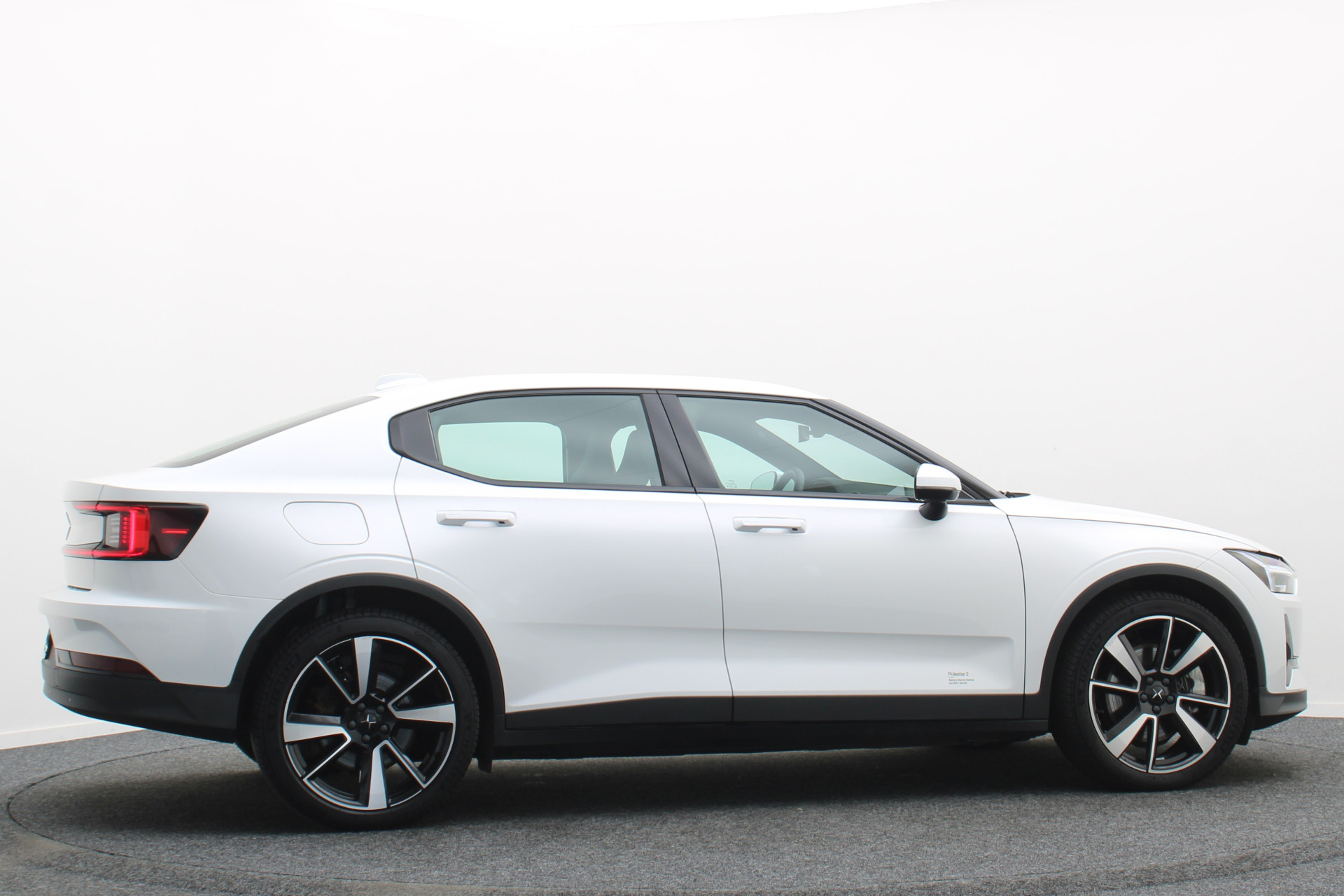 Foto van Polestar 2