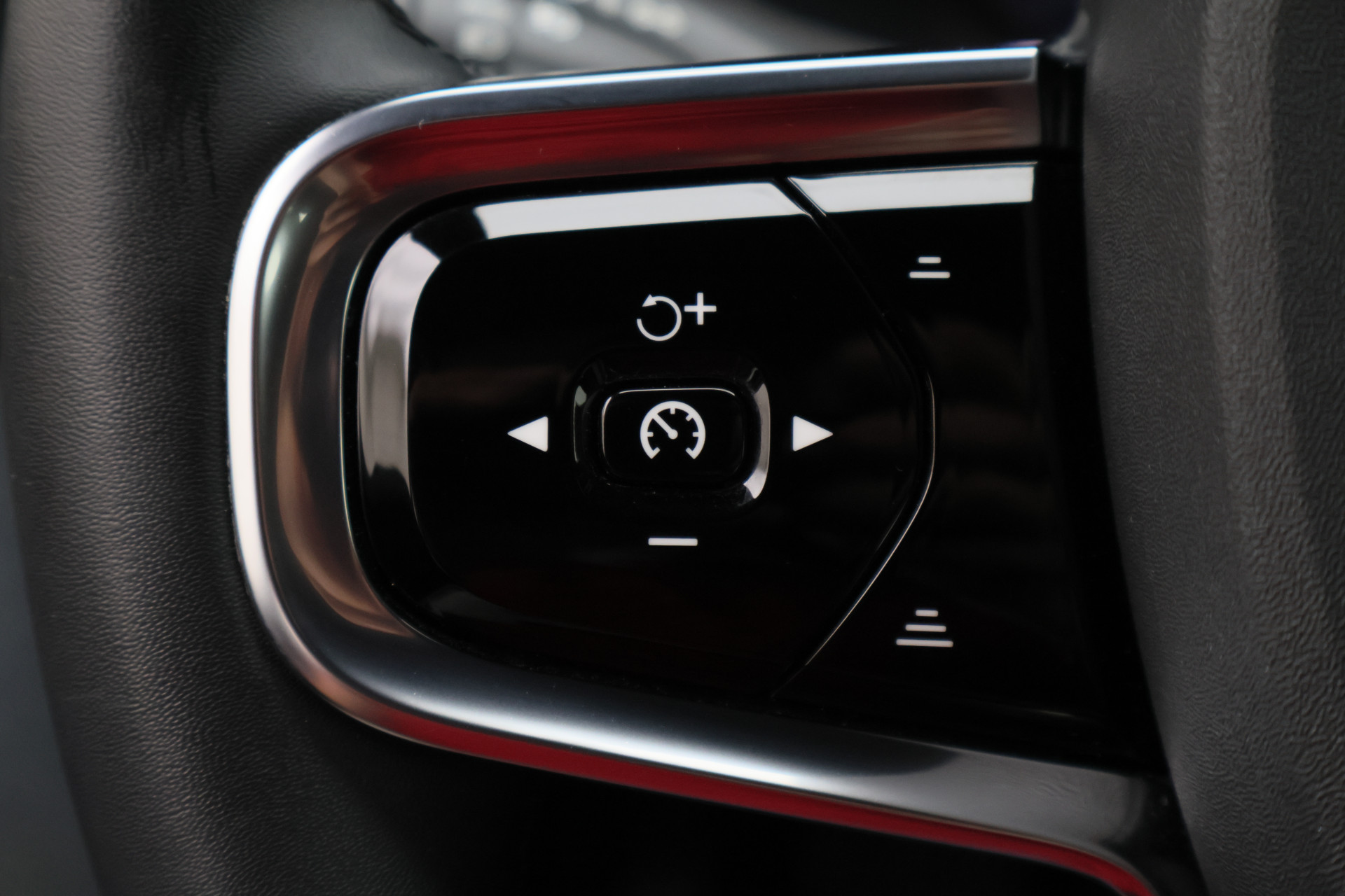 Foto van Polestar 2
