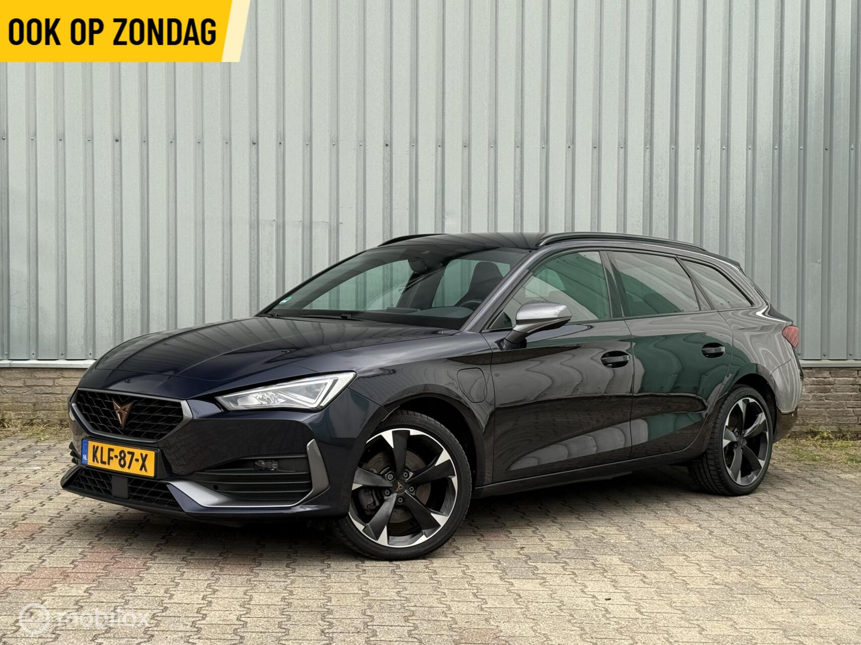 Cupra Leon Sportstourer 1.4 VZ Adrenaline e-Hybrid | 245pk 2022 - voorkant