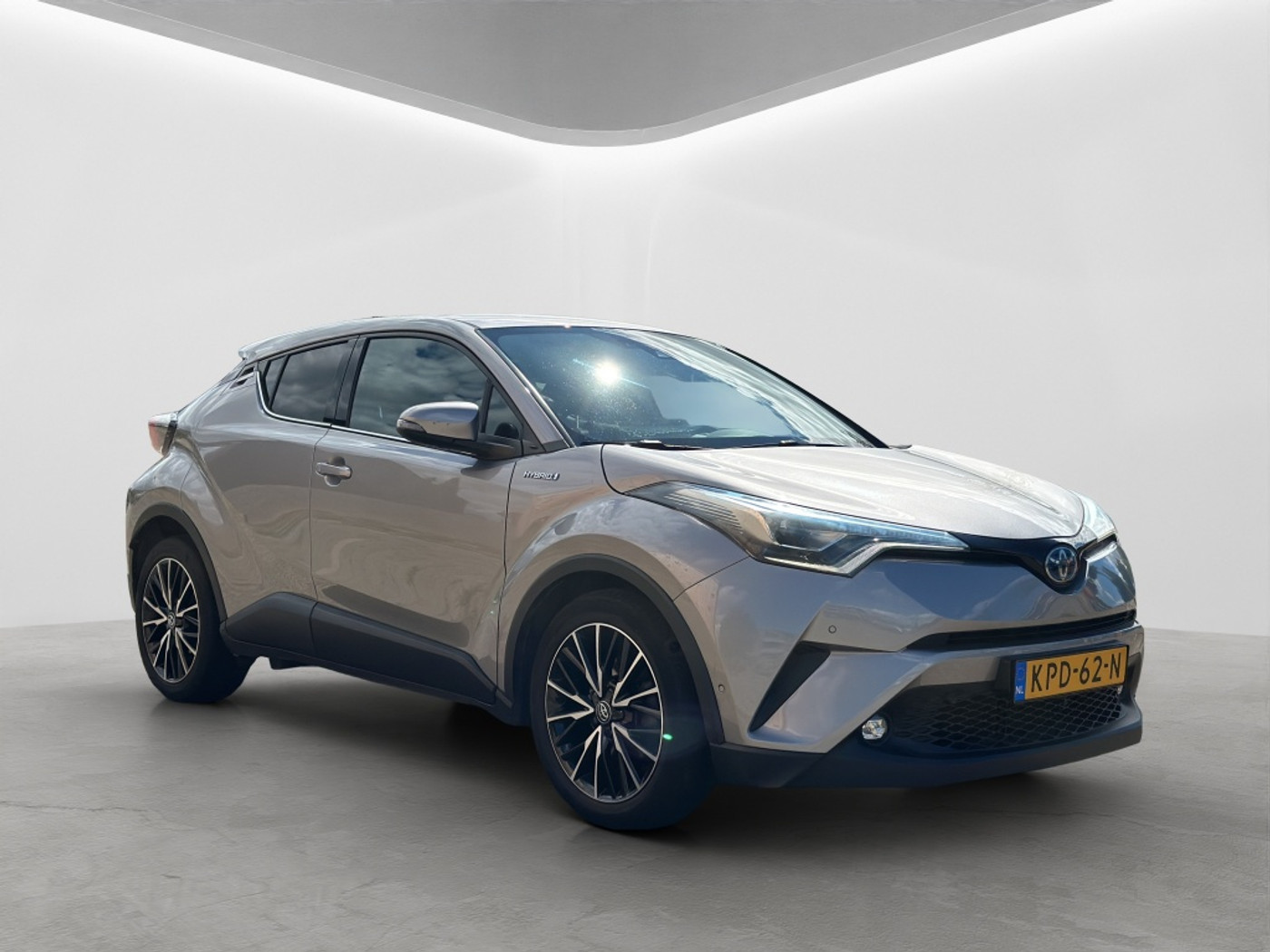 Foto van Toyota Toyota C-hr