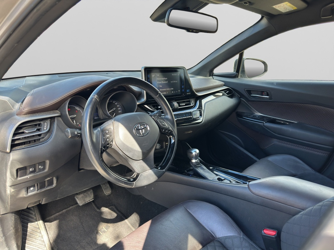 Foto van Toyota Toyota C-hr