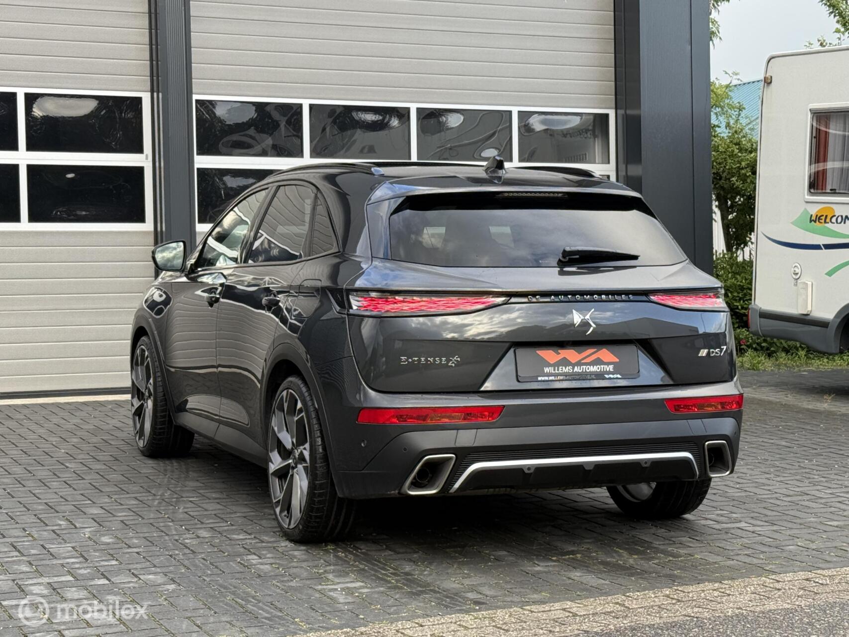 Foto van DS Ds7