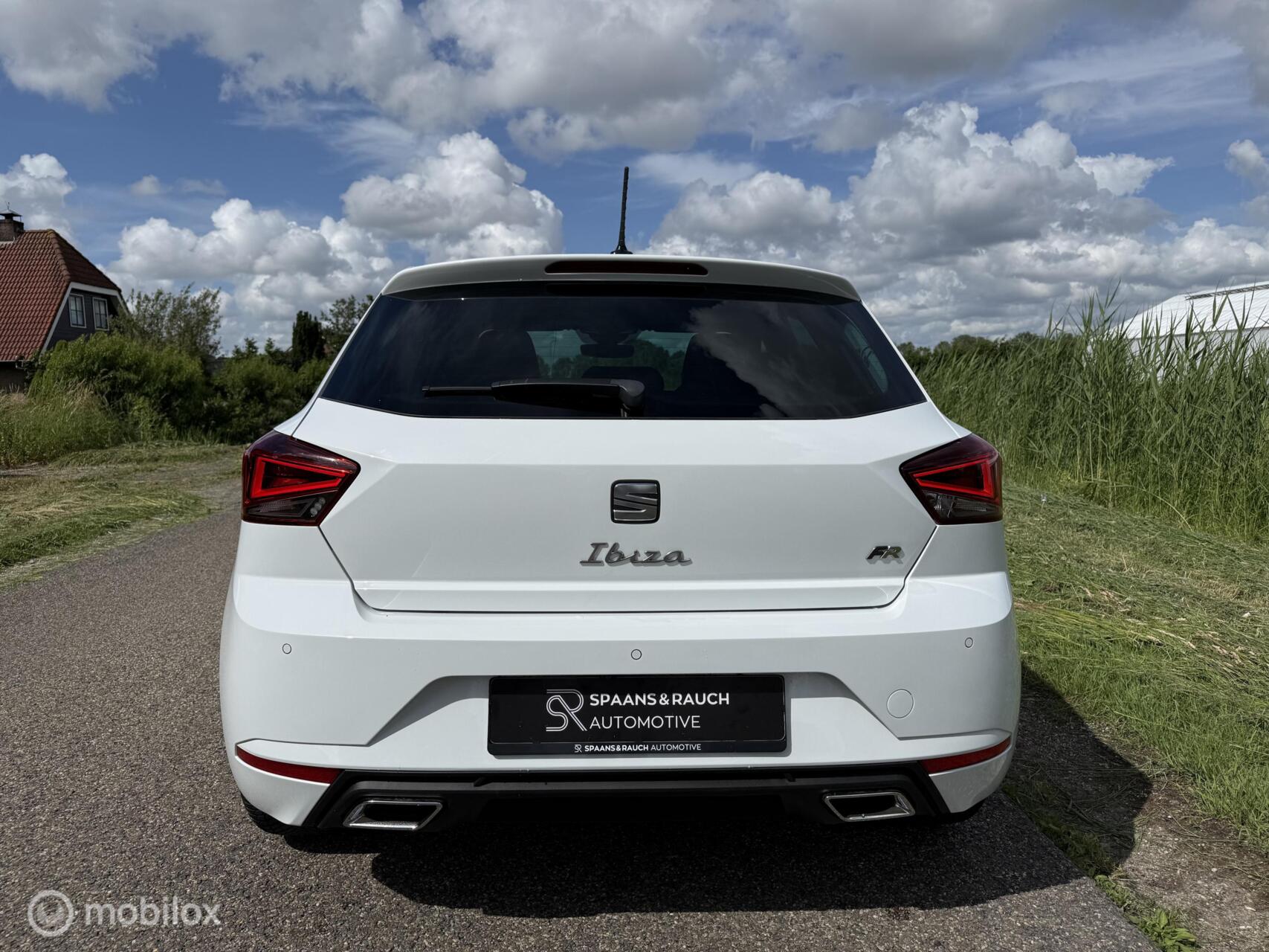 Foto van Seat Ibiza