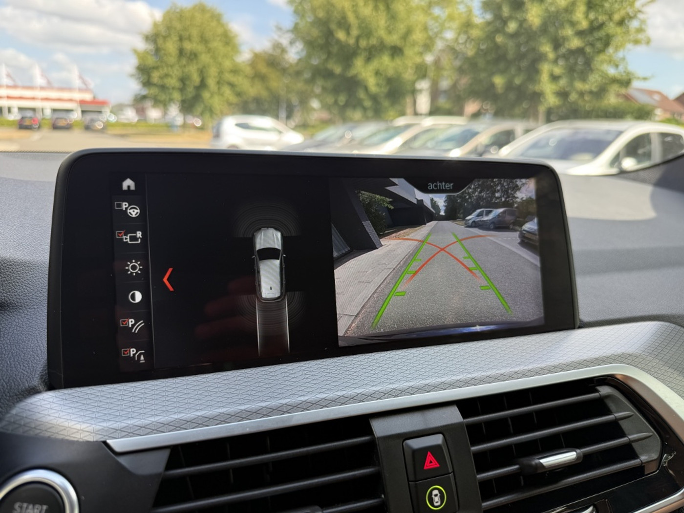Foto van BMW X3 Xdrive20i