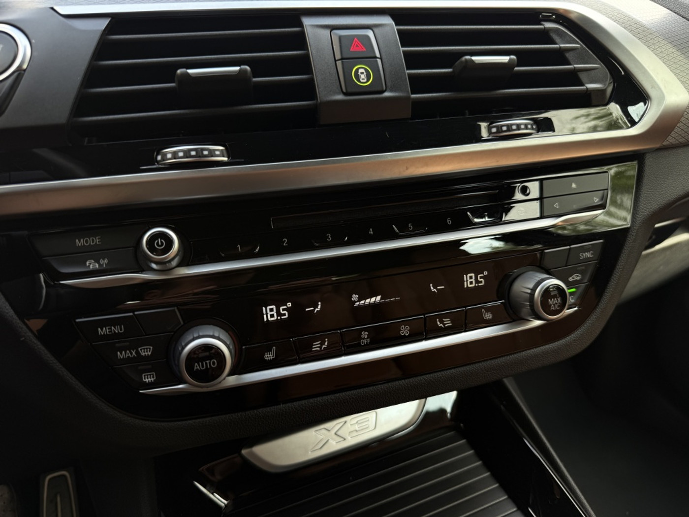 Foto van BMW X3 Xdrive20i