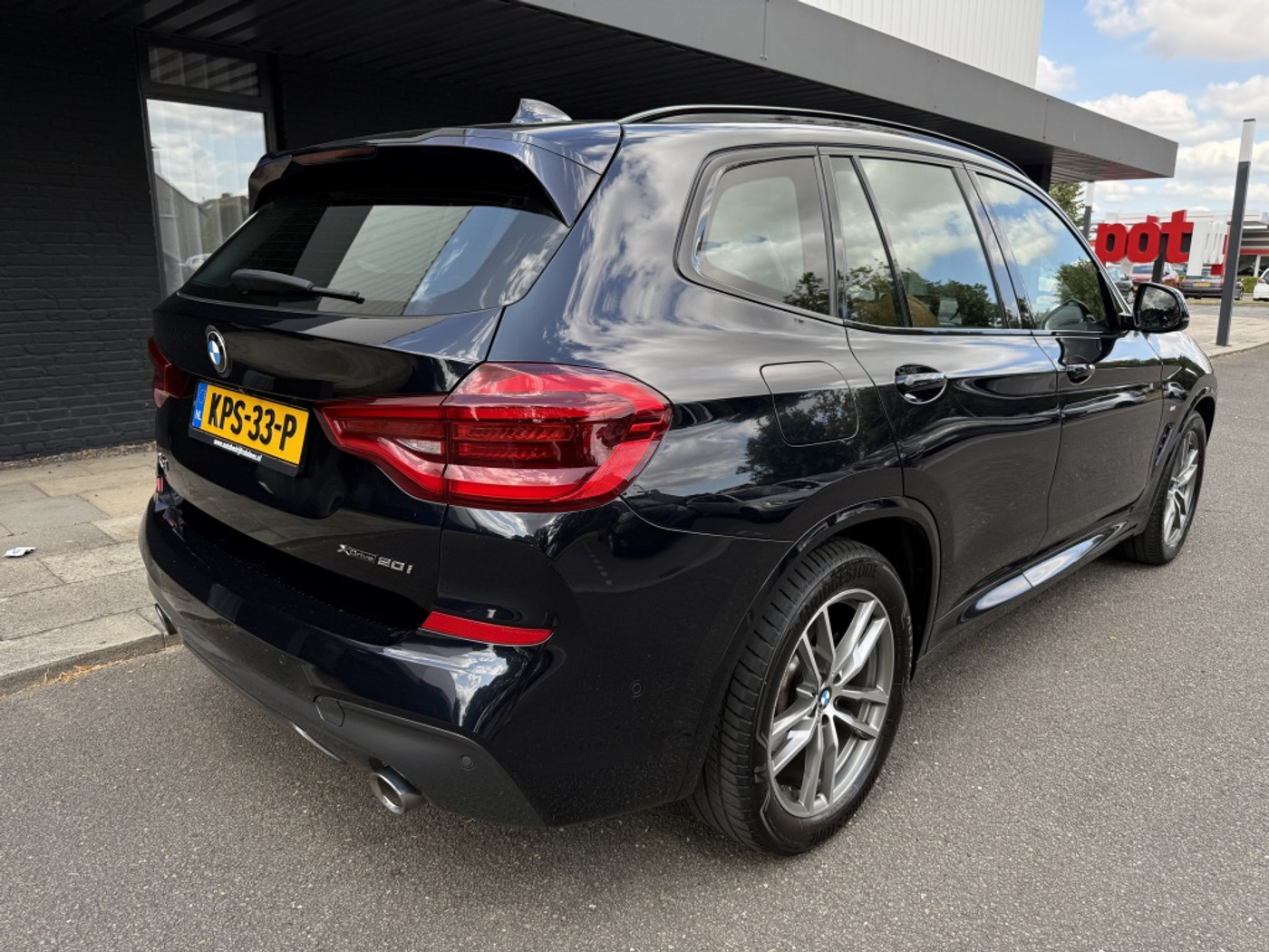 Foto van BMW X3 Xdrive20i