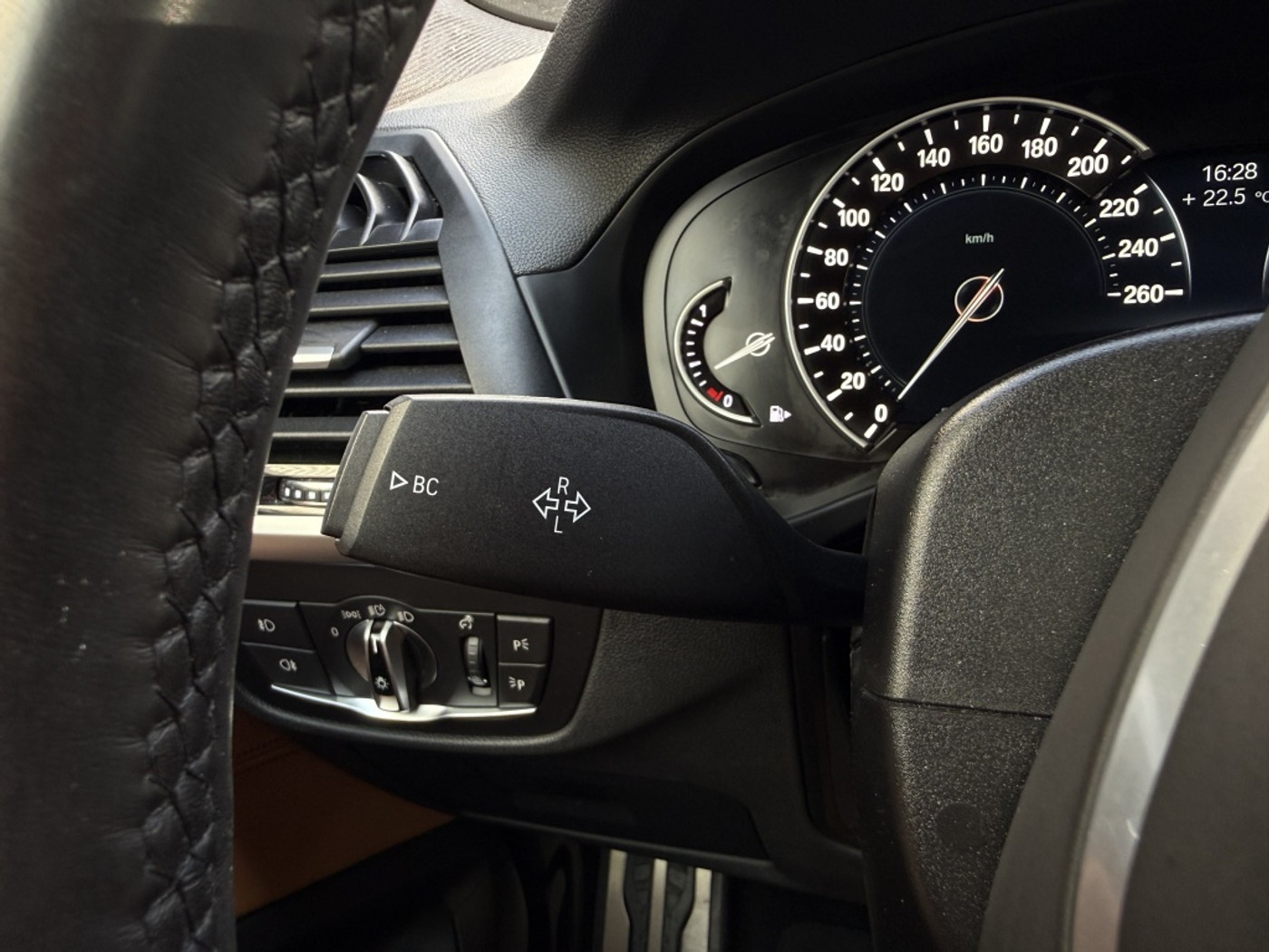 Foto van BMW X3 Xdrive20i
