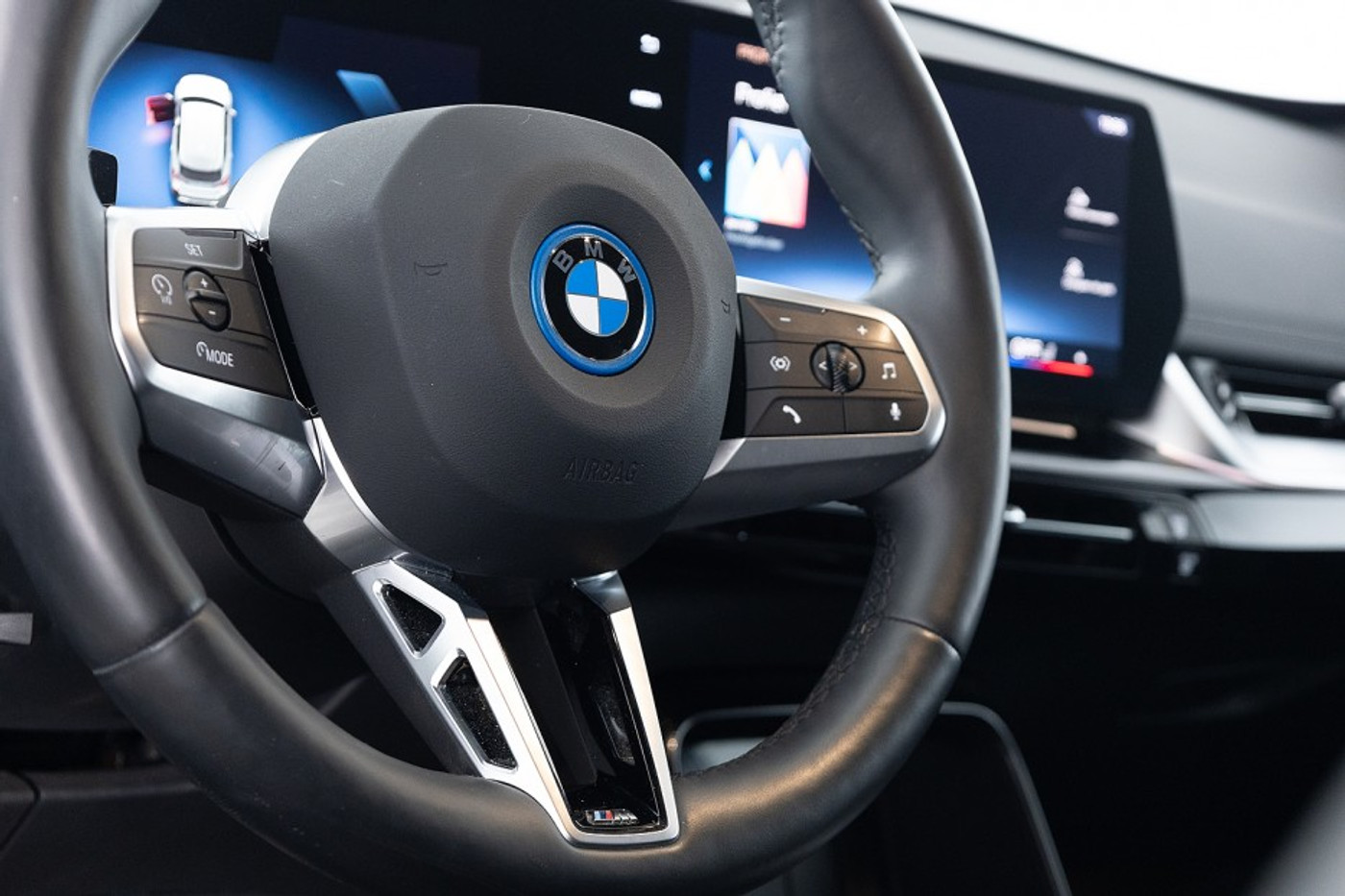 Foto van BMW Ix1