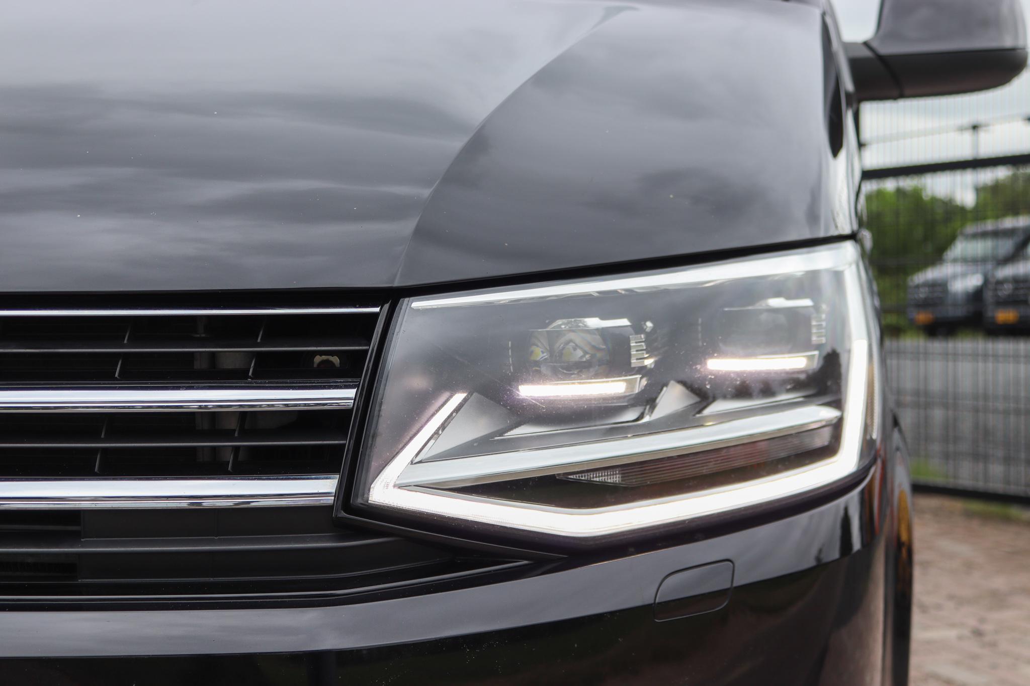 Foto van Volkswagen Transporter Caravelle