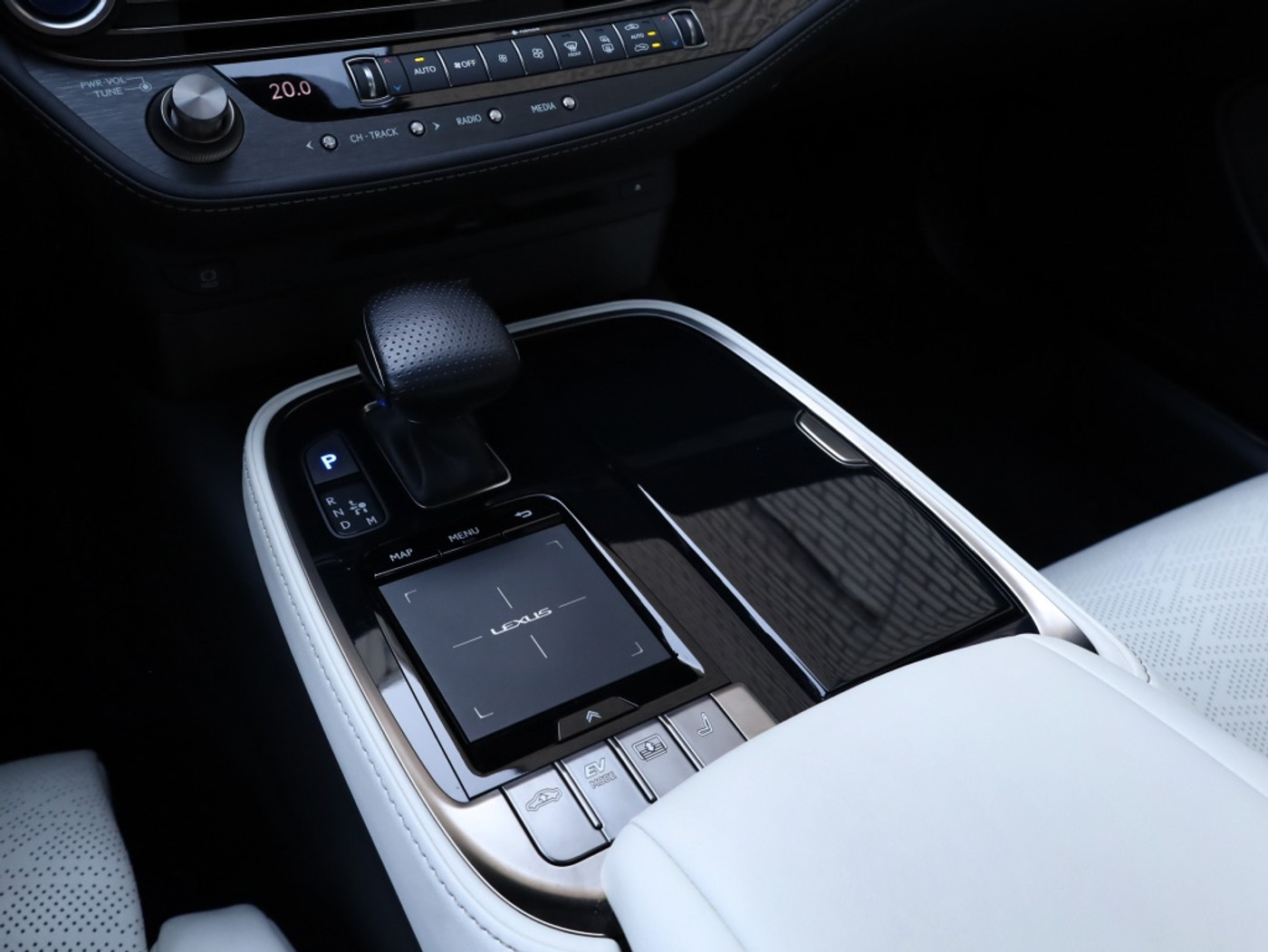 Foto van Lexus Lexus Ls500h