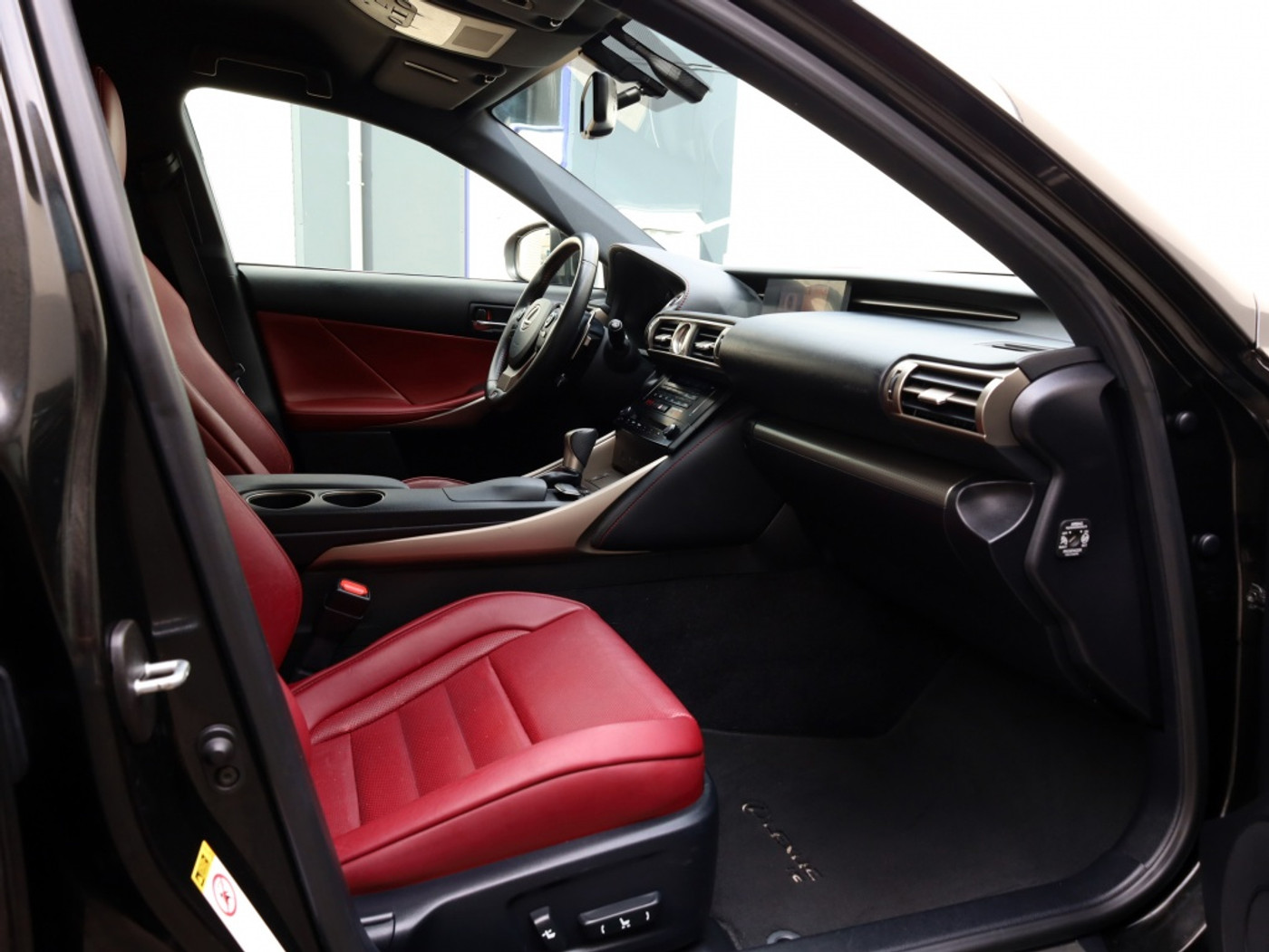 Foto van Lexus Lexus Is300h