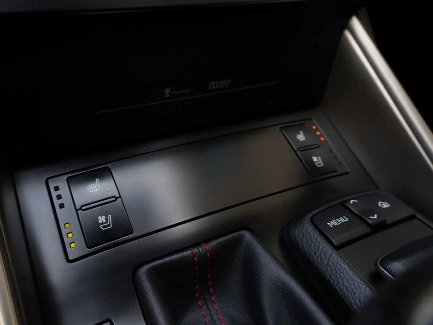 Foto van Lexus Lexus Is300h