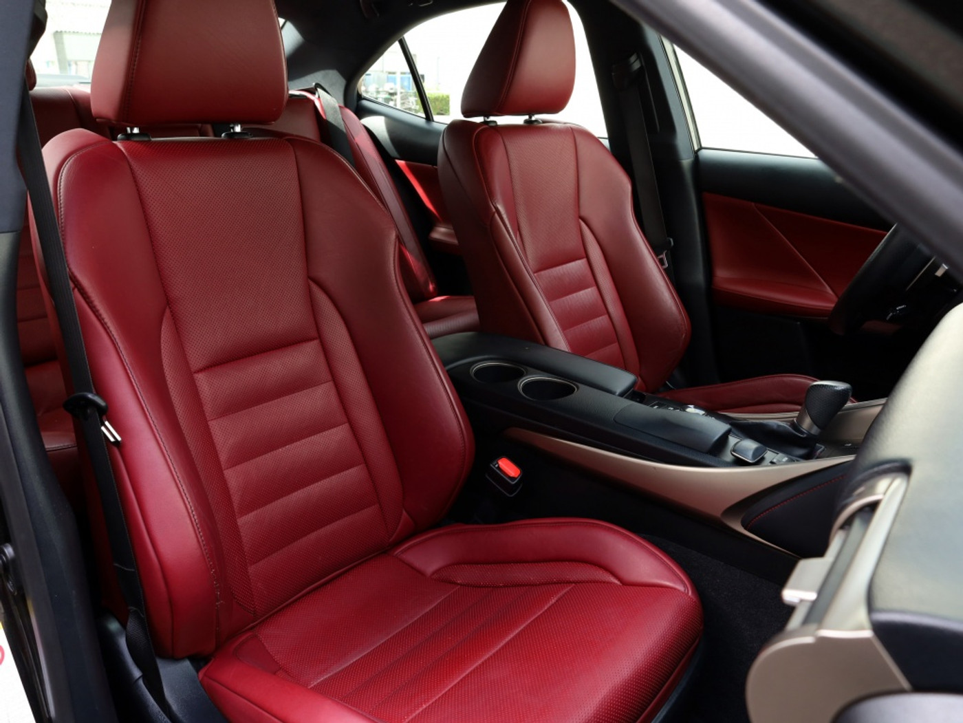 Foto van Lexus Lexus Is300h