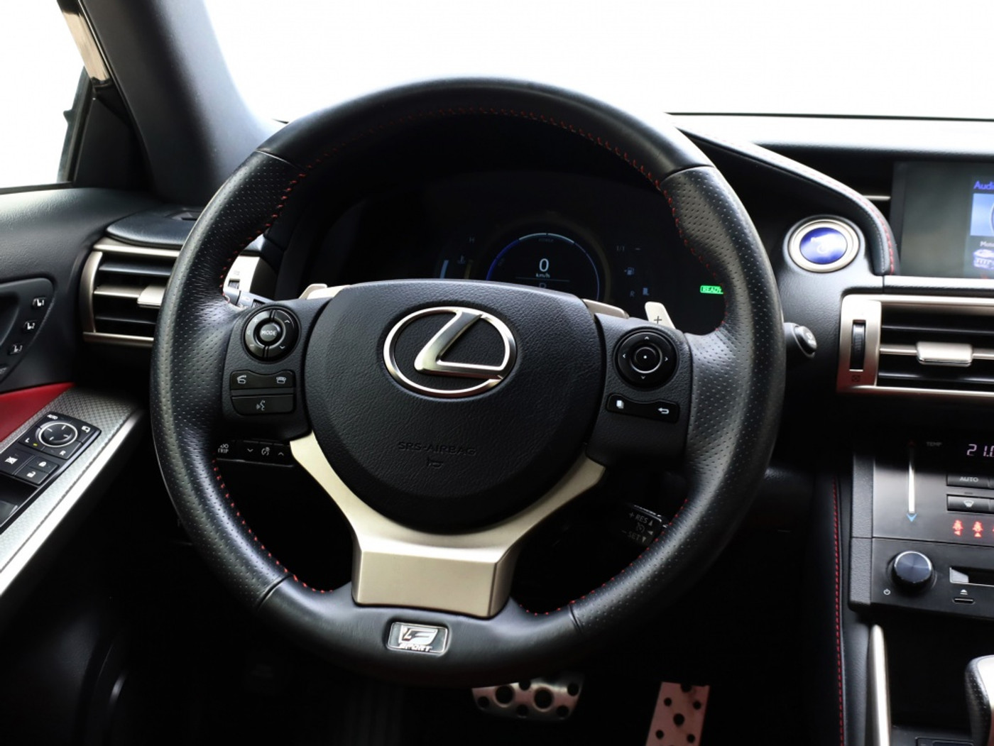Foto van Lexus Lexus Is300h
