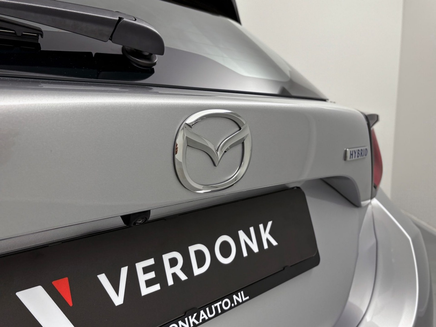 Foto van Mazda 2 Hybrid