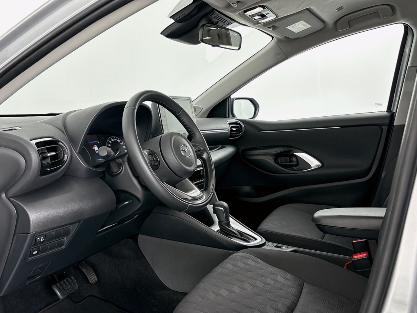 Foto van Mazda 2 Hybrid