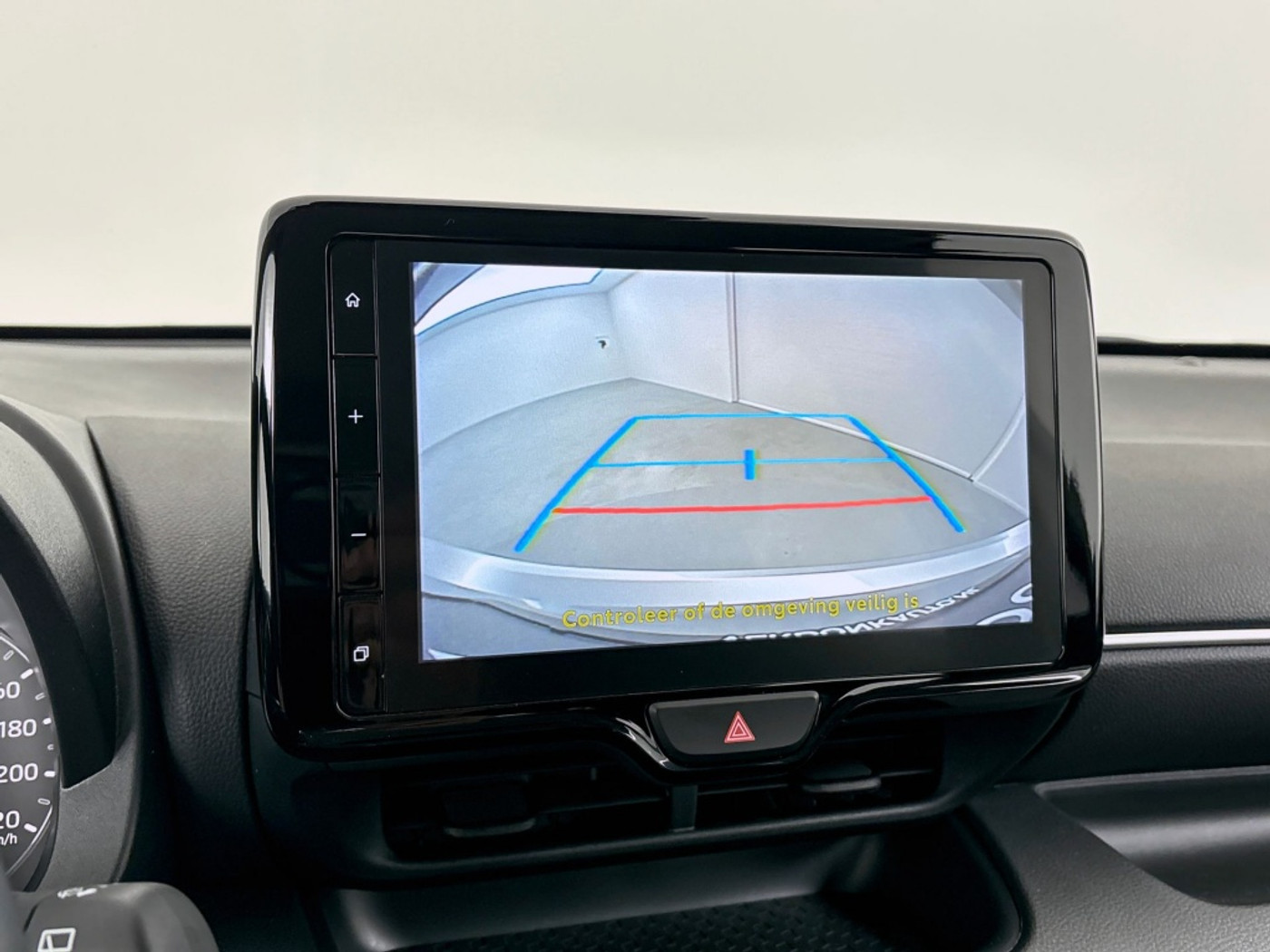 Foto van Mazda 2 Hybrid