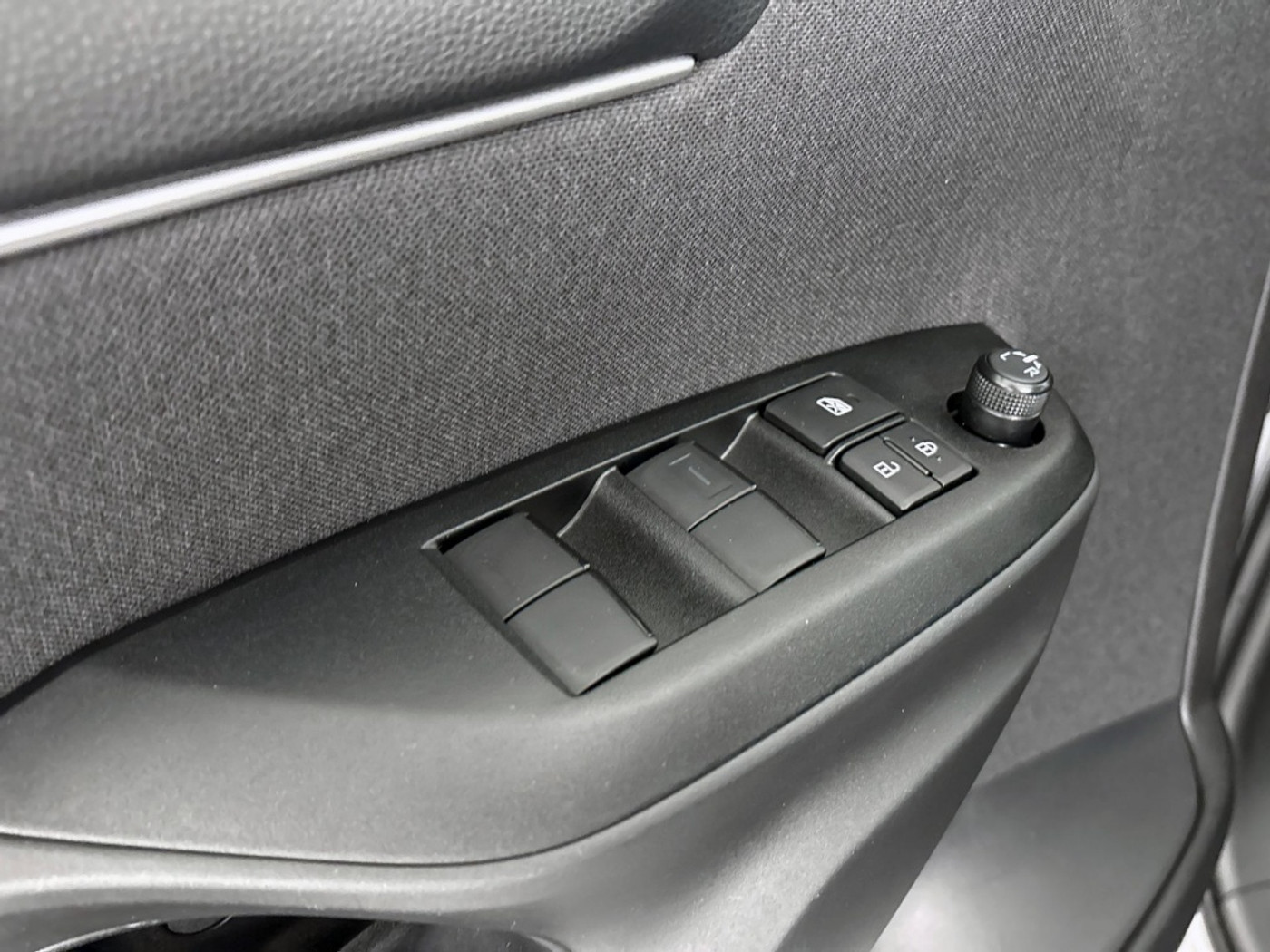 Foto van Mazda 2 Hybrid