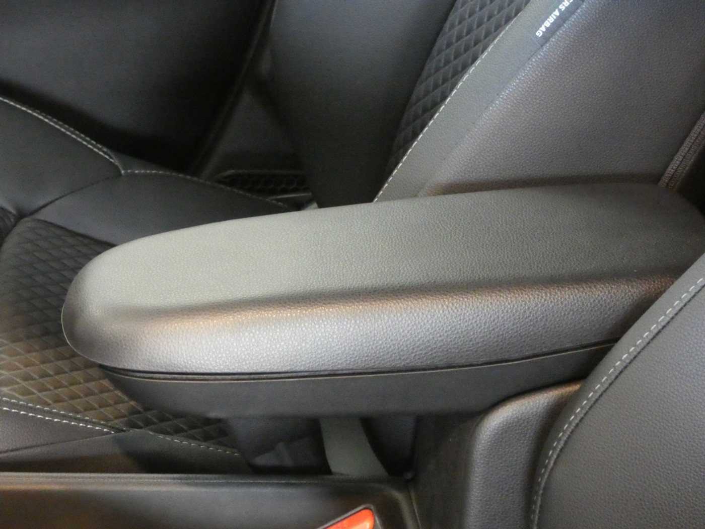Foto van Mazda 2 Hybrid