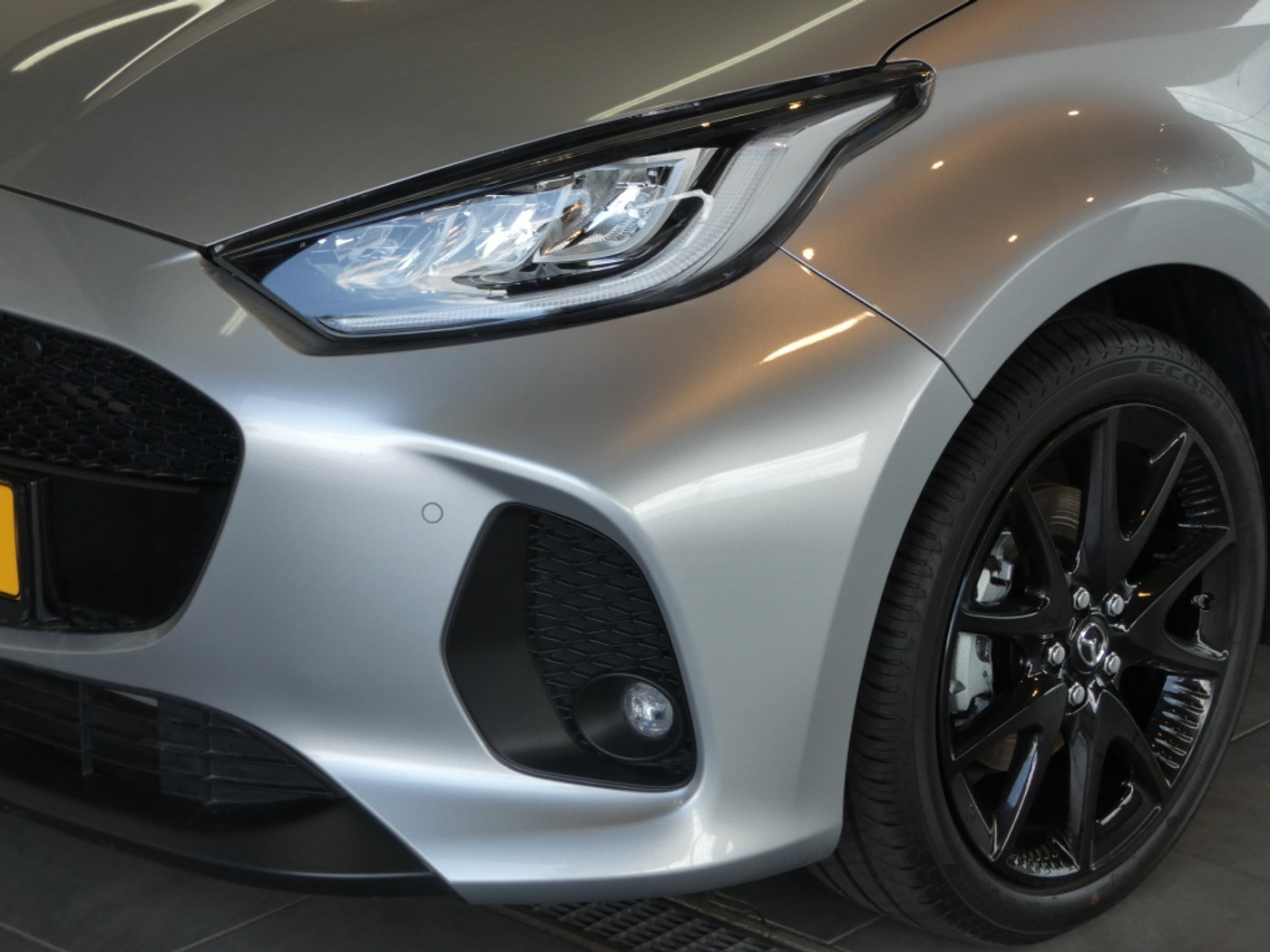Foto van Mazda 2 Hybrid