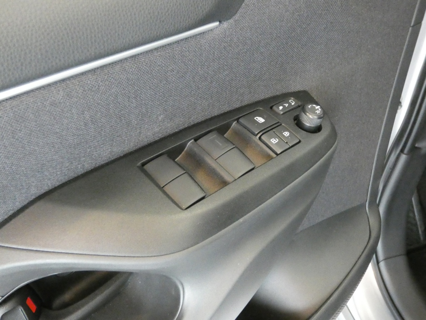 Foto van Mazda 2 Hybrid