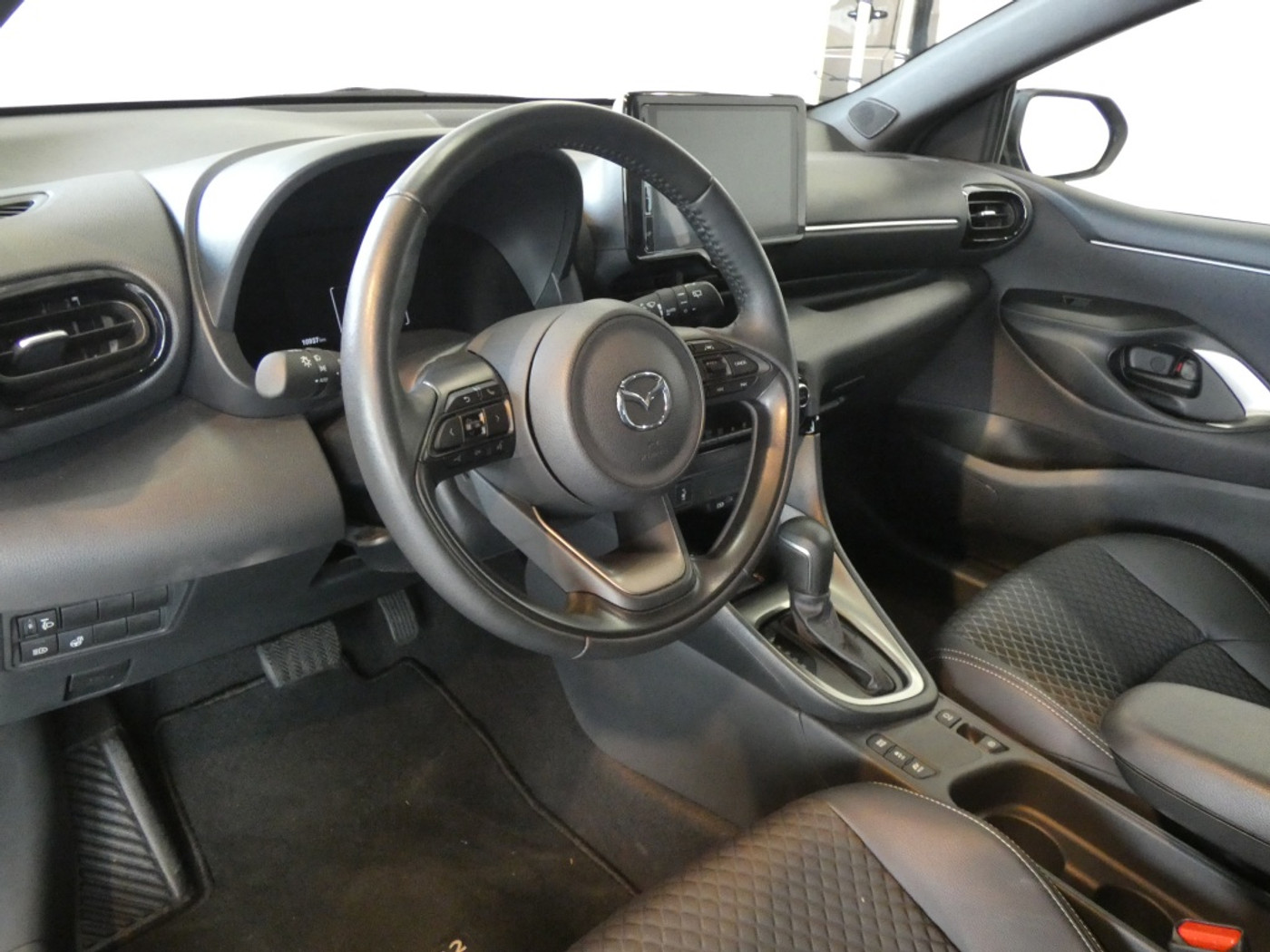 Foto van Mazda 2 Hybrid