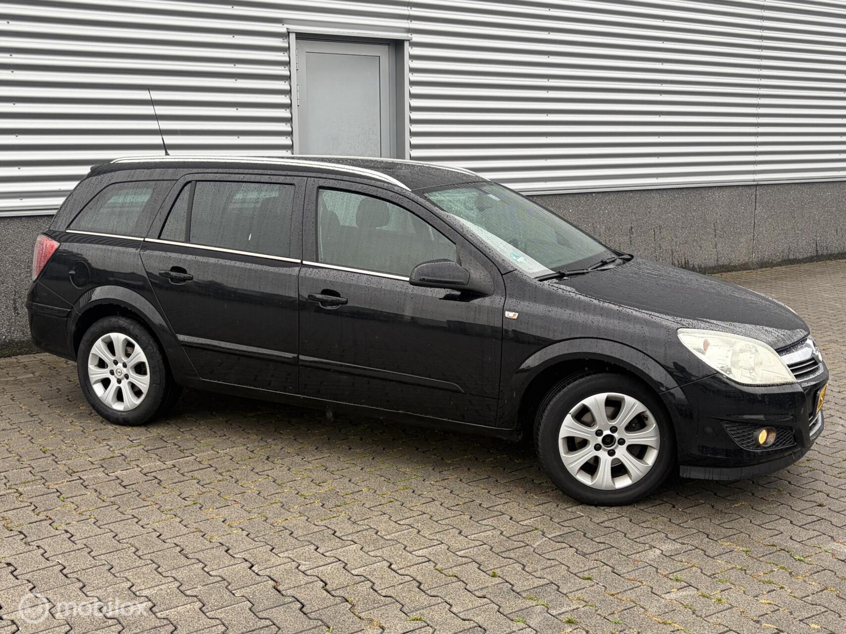 Foto van Opel Astra Station Wagon