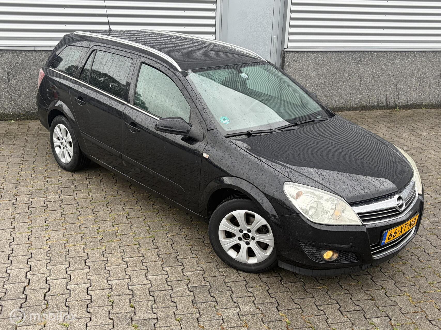 Foto van Opel Astra Station Wagon