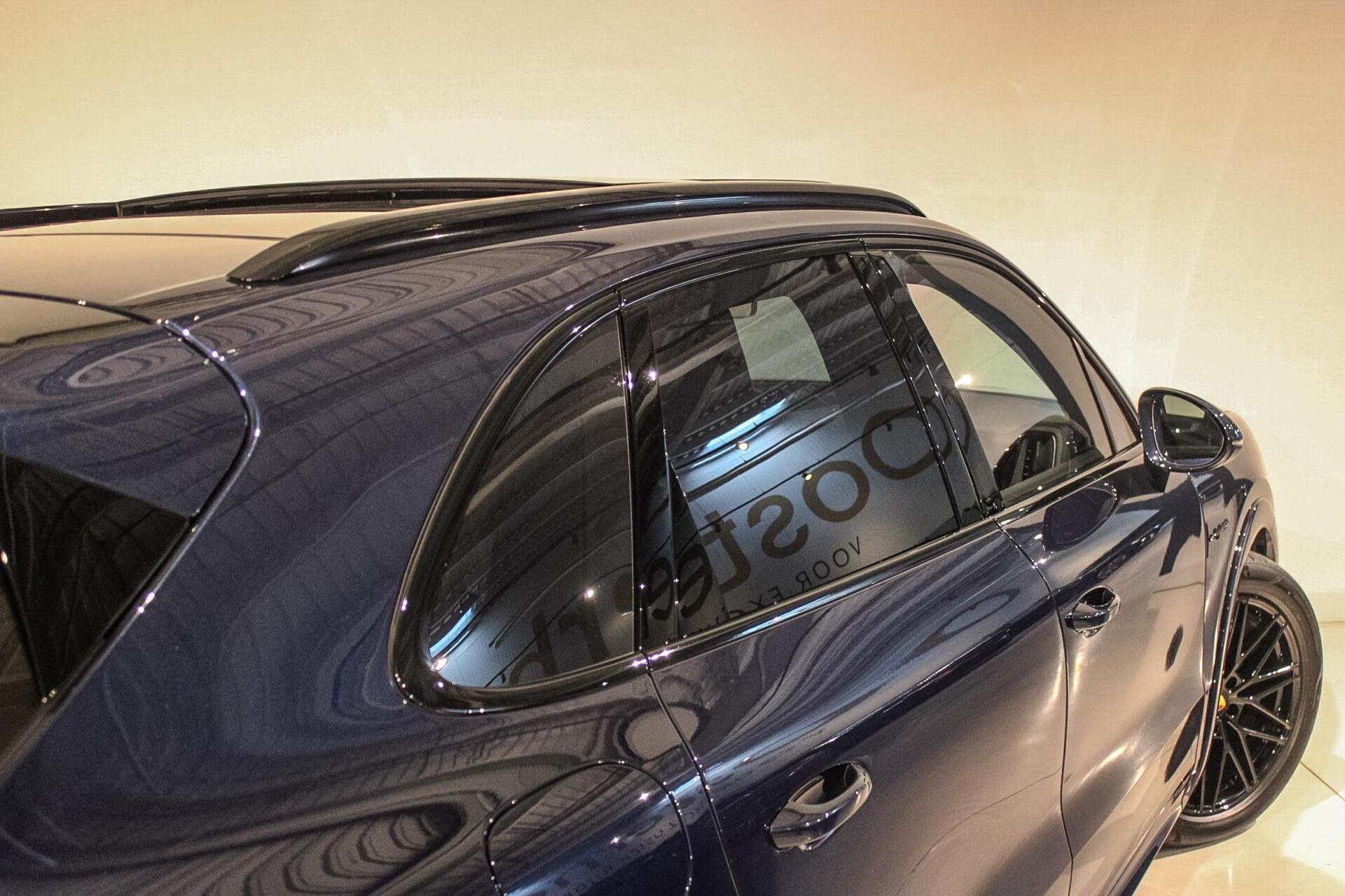 Foto van Porsche Cayenne E-hybrid