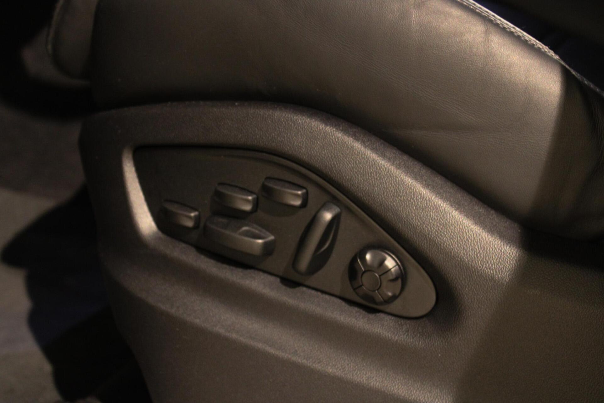 Foto van Porsche Cayenne E-hybrid