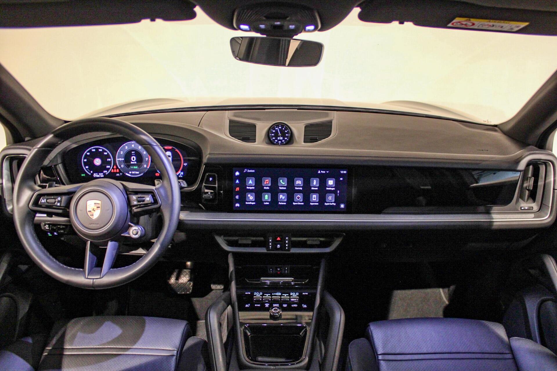Foto van Porsche Cayenne E-hybrid